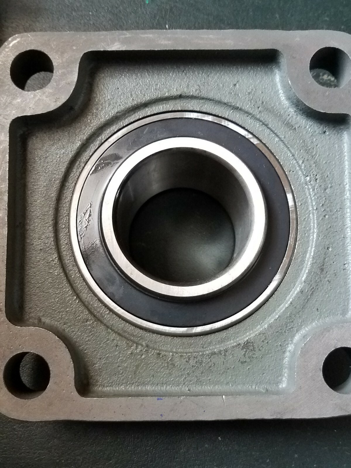 PTI INTERNATIONAL 4- Bolt FLANGE MODEL # UCF210-31