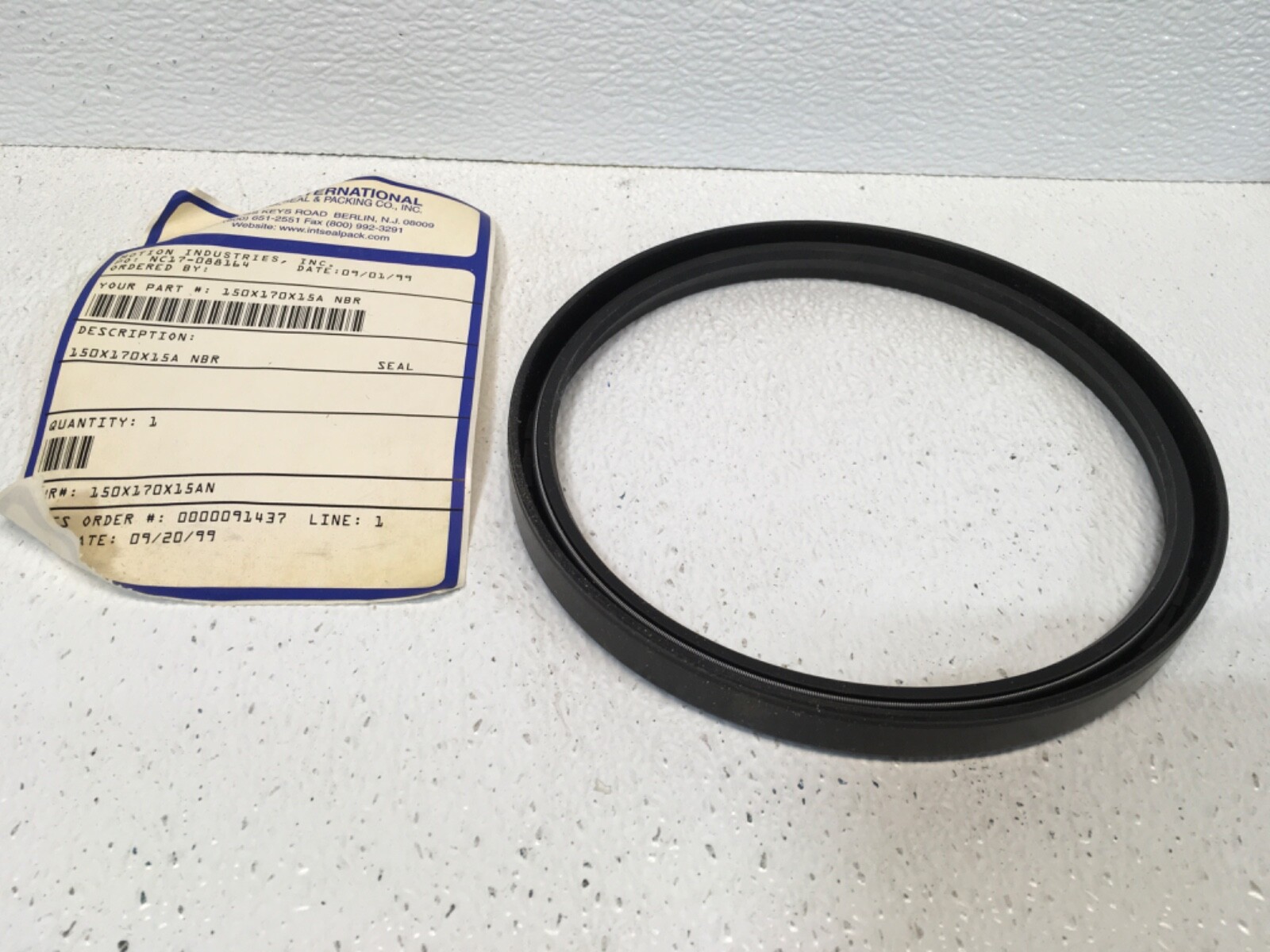 150MM X 170MM X 15MM NBR METRIC OIL SEAL (KB)
