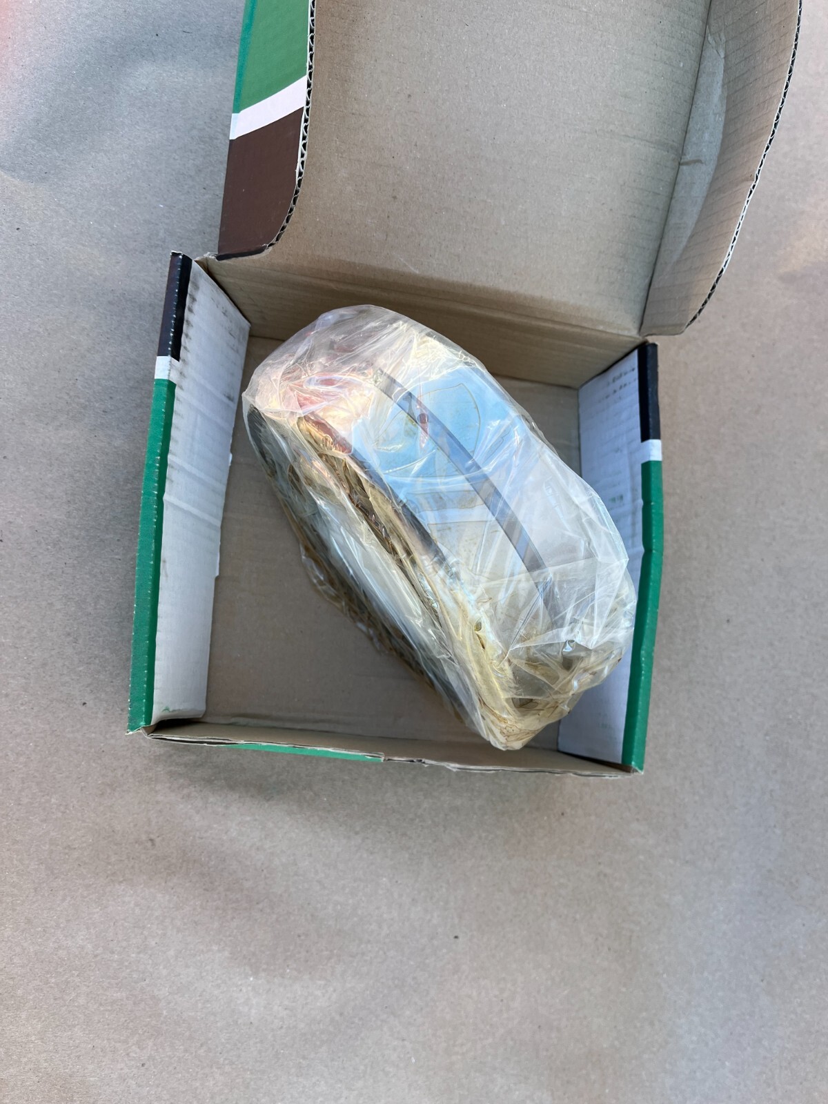 New Pair Rollway Spherical Roller Bearings 22318 MB C3W33 OB52, 90mm bore.