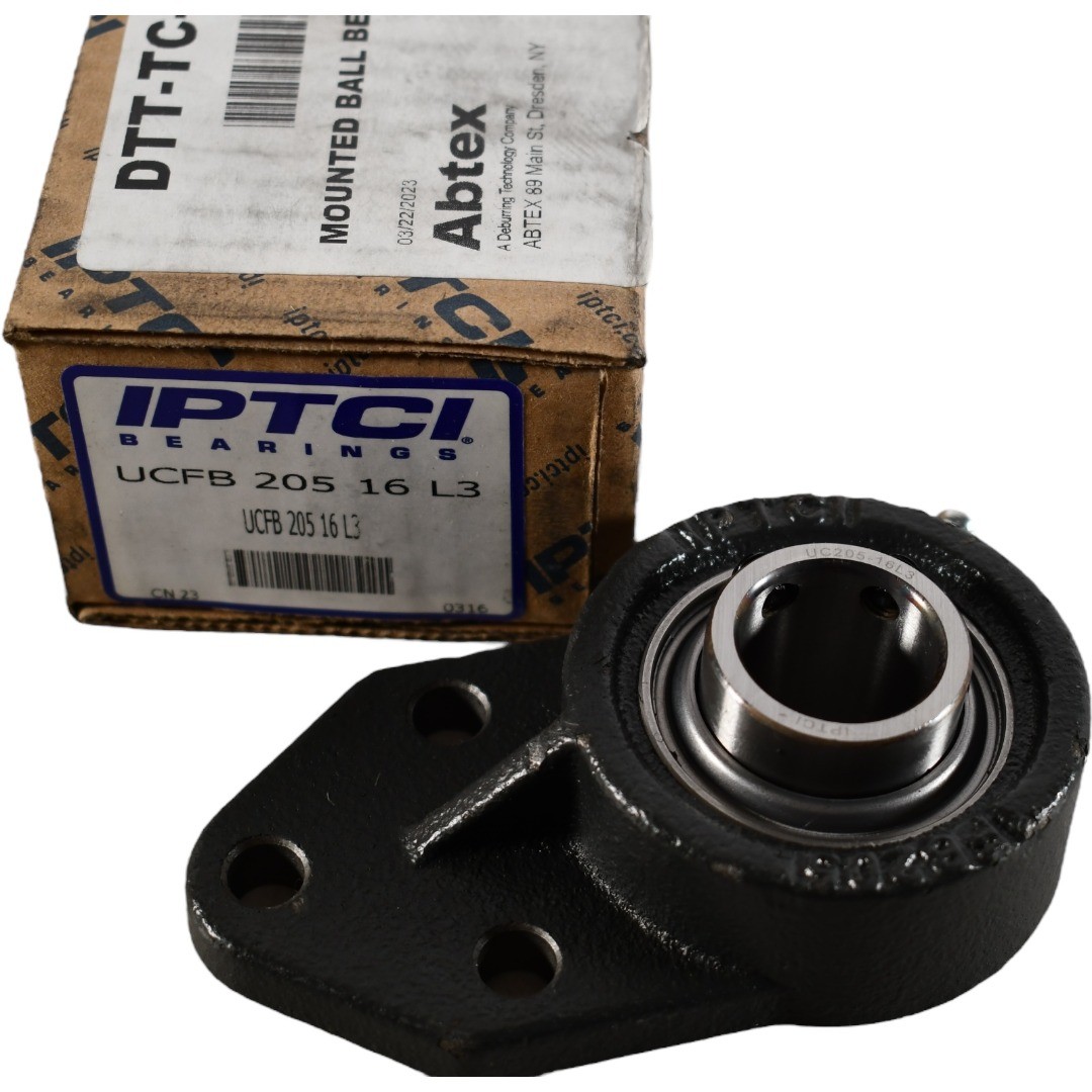 NEW IPTCI UCFB-205-16-L3 1” 3-Bolt Flange Bearing Triple Lip Seal