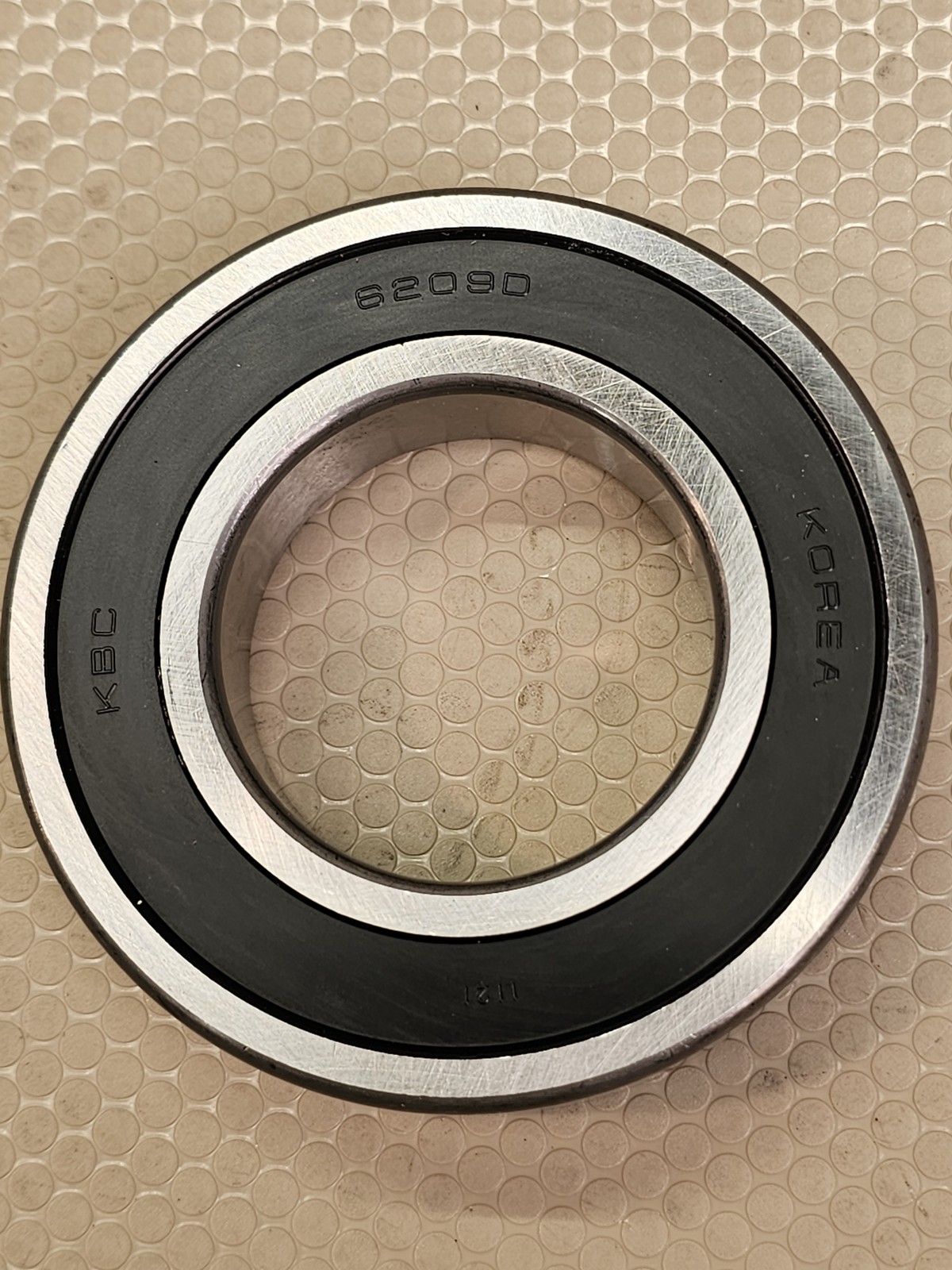 KBC 6209-B-2099-L033-C3 Deep Groove Ball Bearing 45x85x19mm NEW