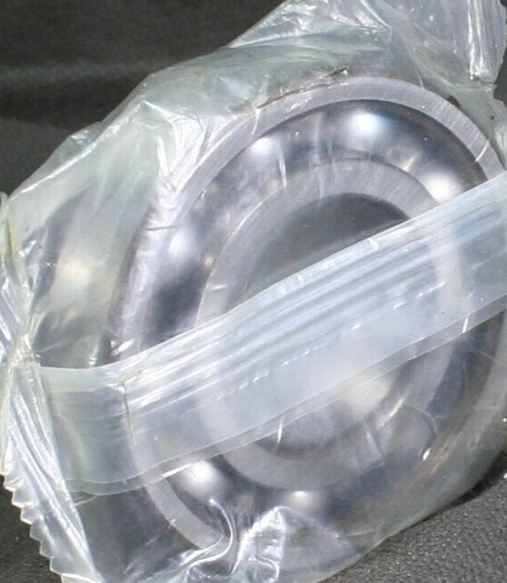 One (1) SKF 6207 RS1 C3 Deep Groove Bearing 35 MM ID One Seal Only USA NEW