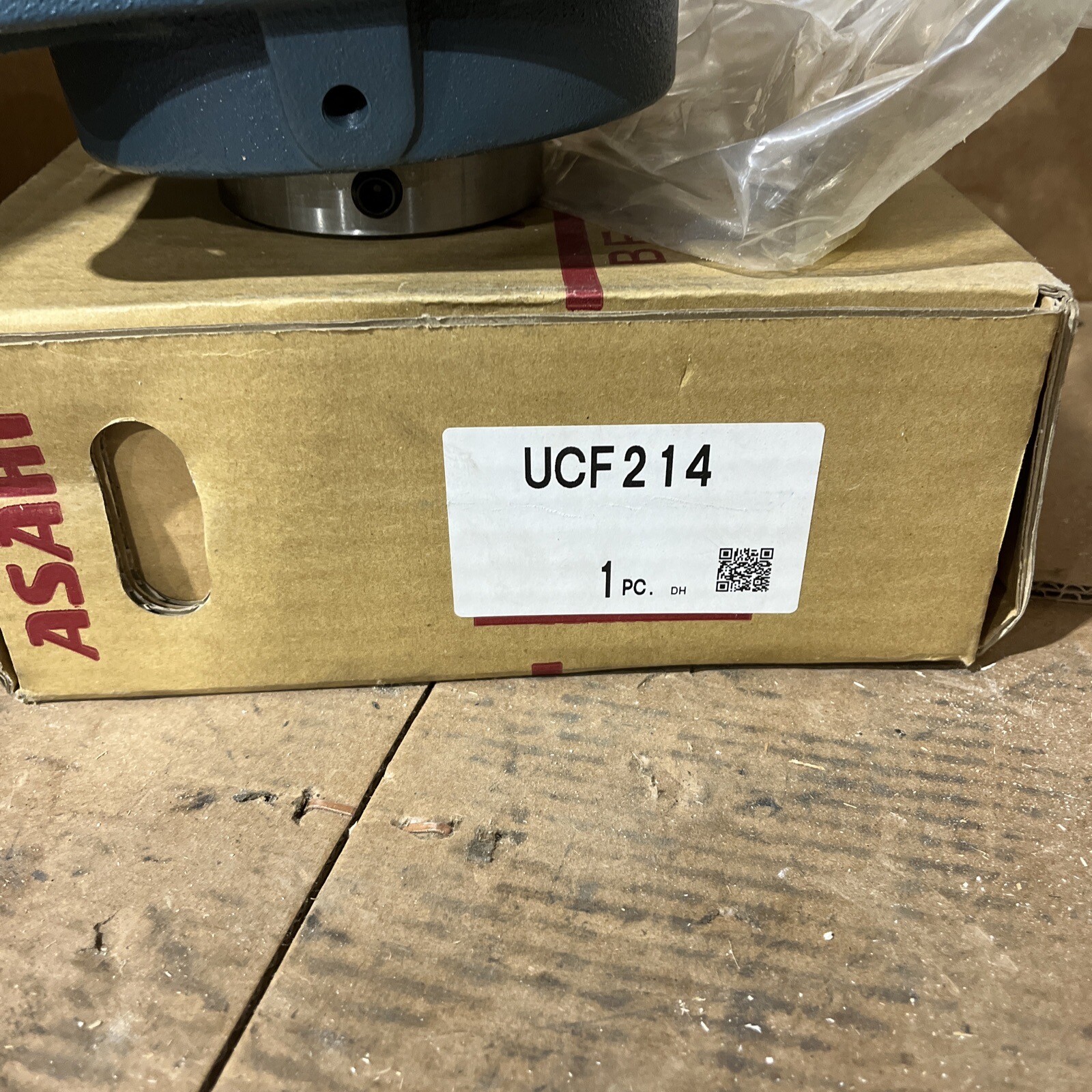 Asahi UC214-31 Bearing 4-Bolt Pillow Block F214 (WP3)