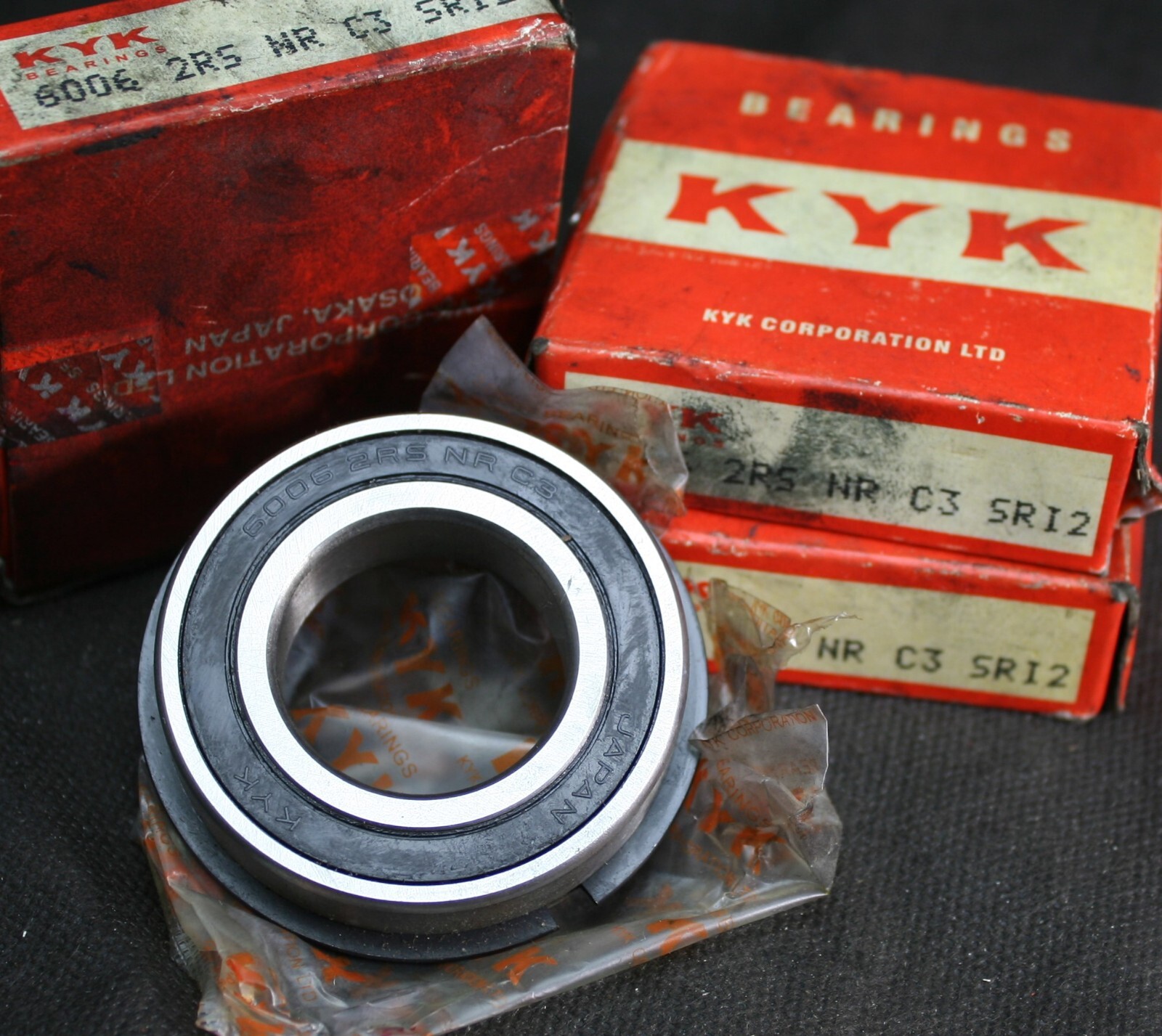 Three (3) KYK 6006 2RSNR C3 SRI2 Deep Groove Bearing 30MM ID Japan NEW