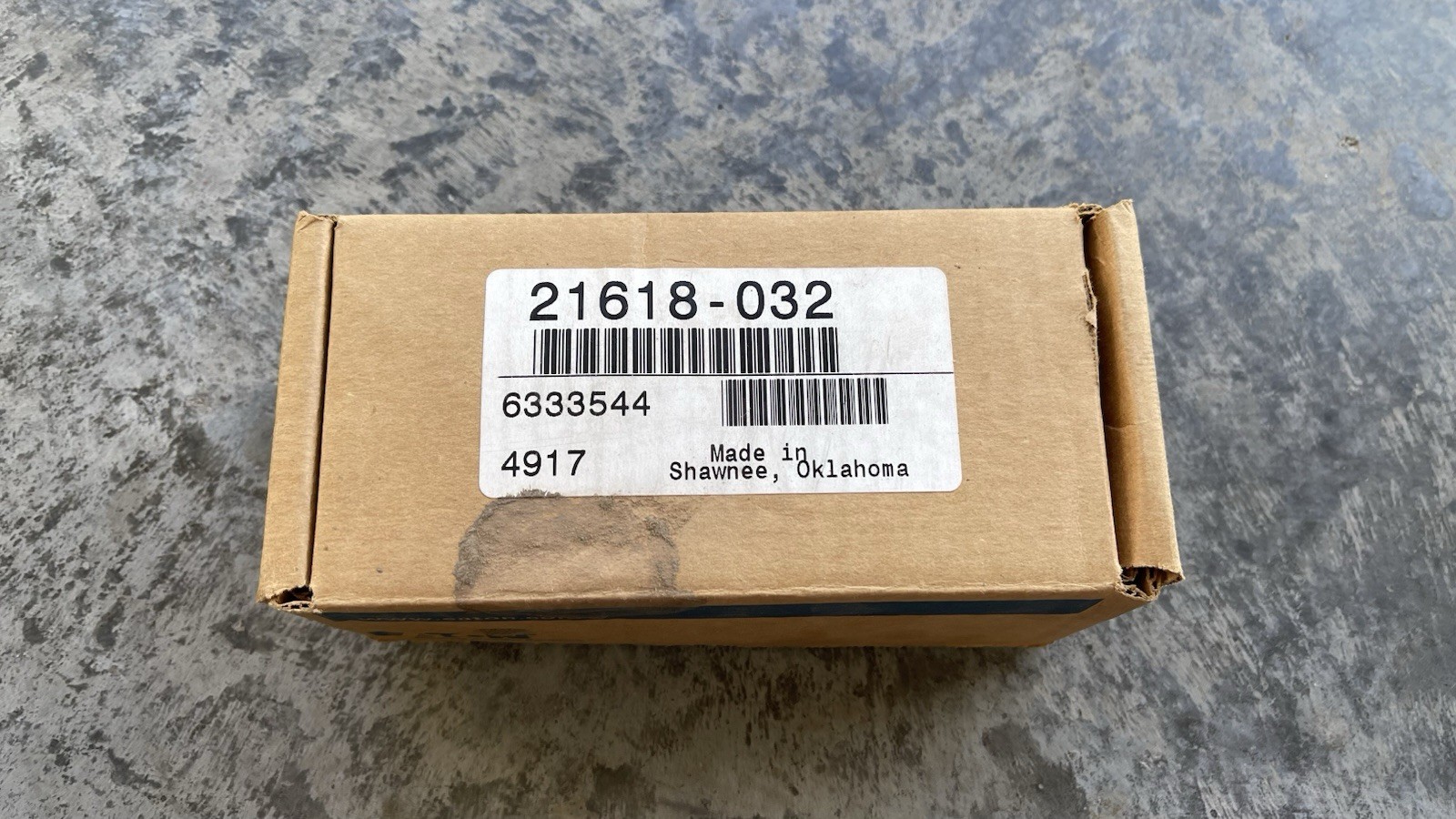 Eaton 21618-032 Shaft and Bearing kit New, open box