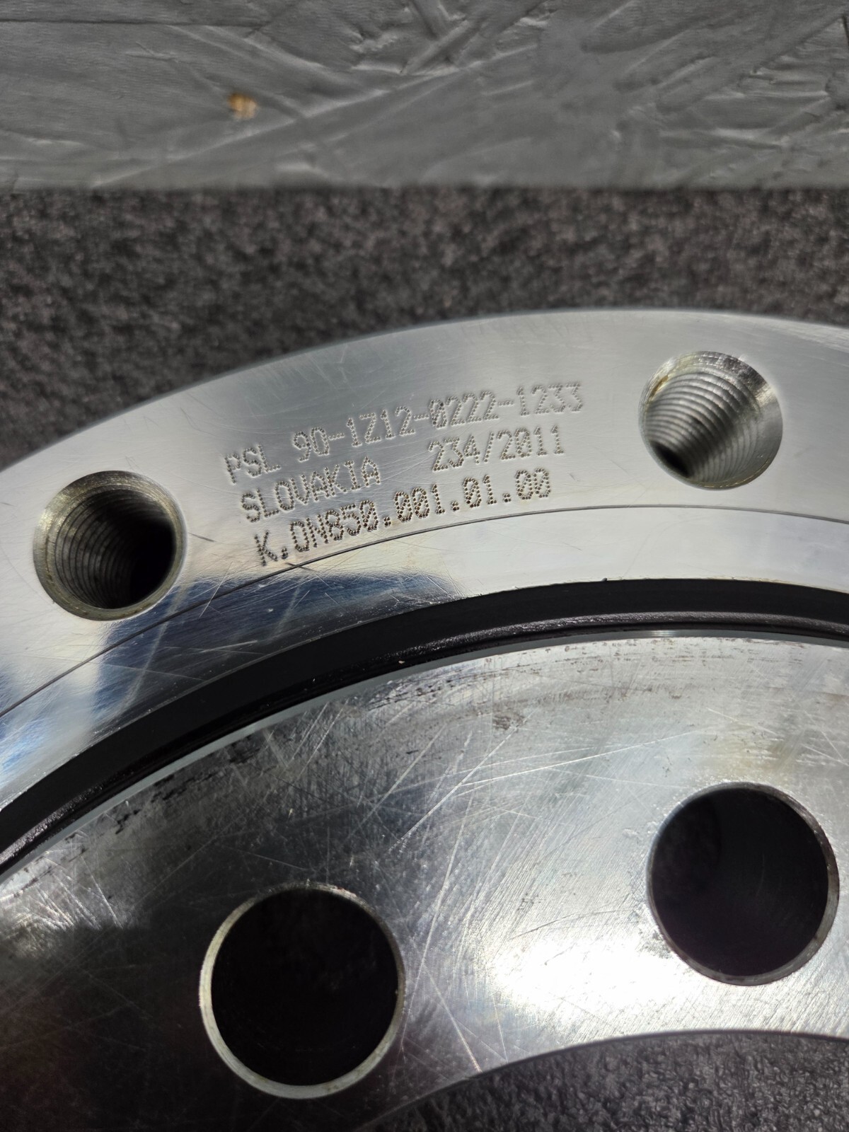 PSL Cross Roller Slewing Bearing 90-1Z12-0222-1233 141mm ID 299mm OD Slew Ring