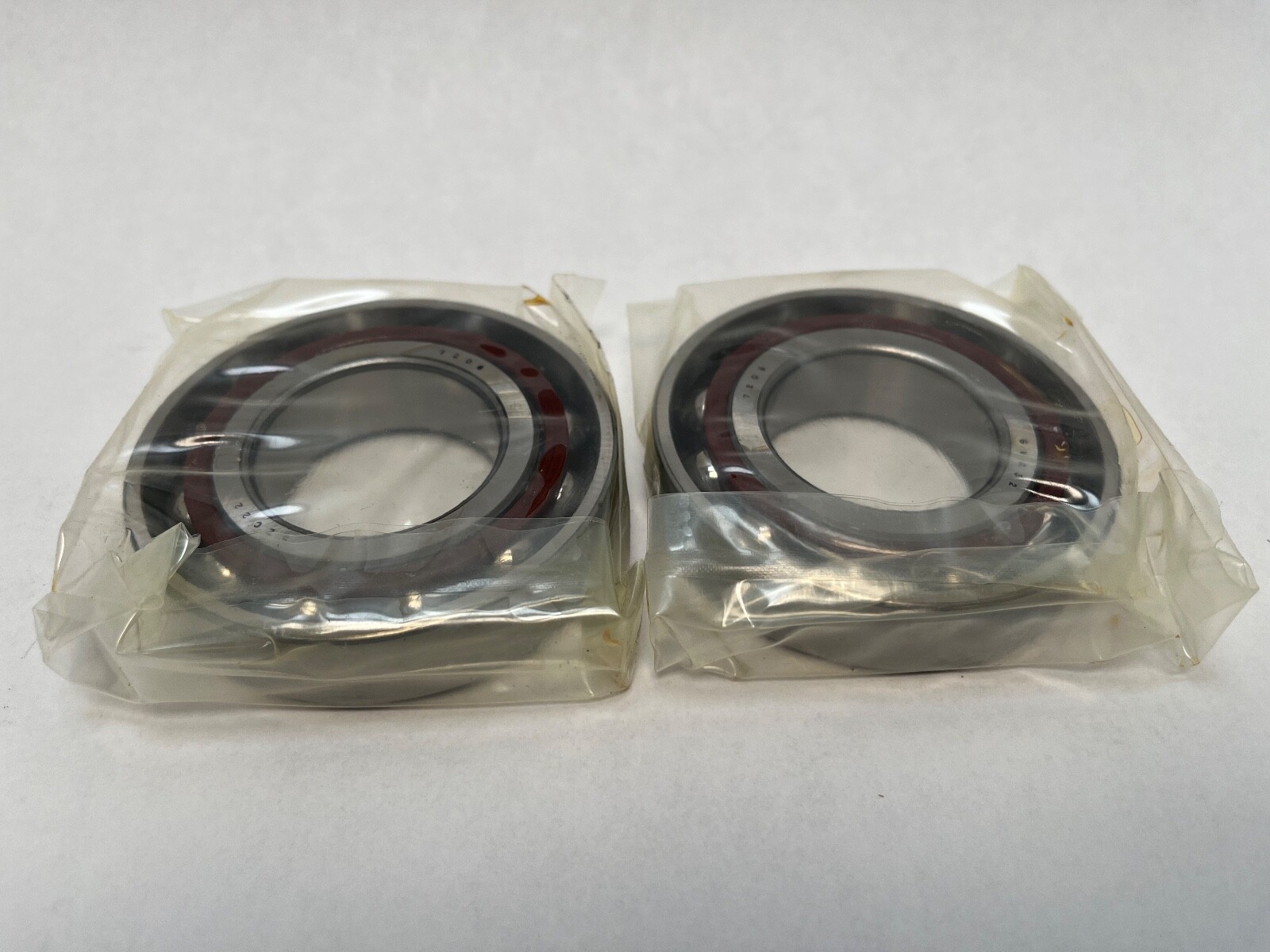 SNR 7208CDUJ74 Bearing 40x80x18 mm 7208-C-T-DUL-P4 7208-C-DU-J74 France 2 Pcs