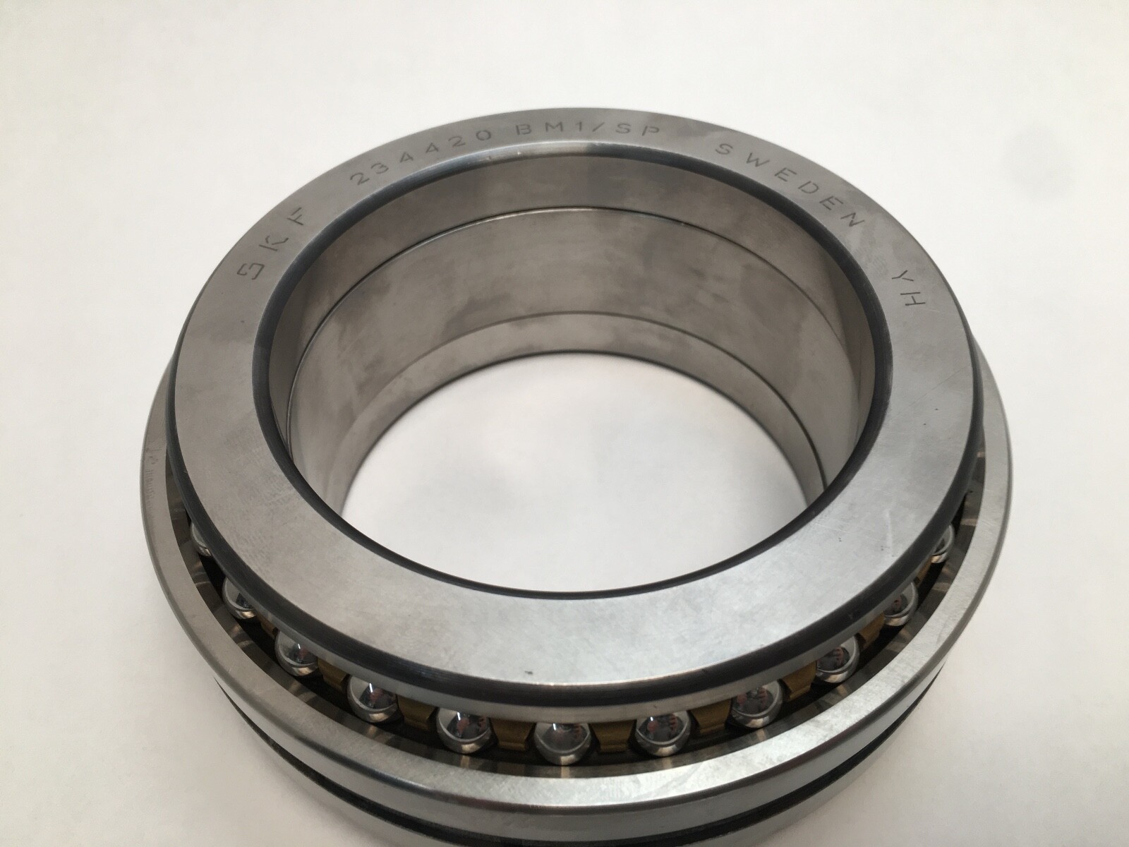 SKF 234420SP Dual Axial Angular Bearing 100x150x60 mm 234420 SP Sweden
