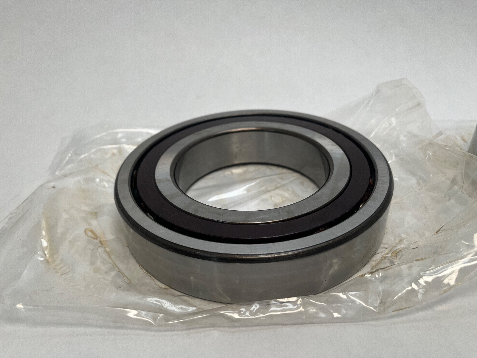 NDH Q20217DTL5186 Angular Bearing 85x150x28 mm 7217 Q-20217-DT-L5186-A USA