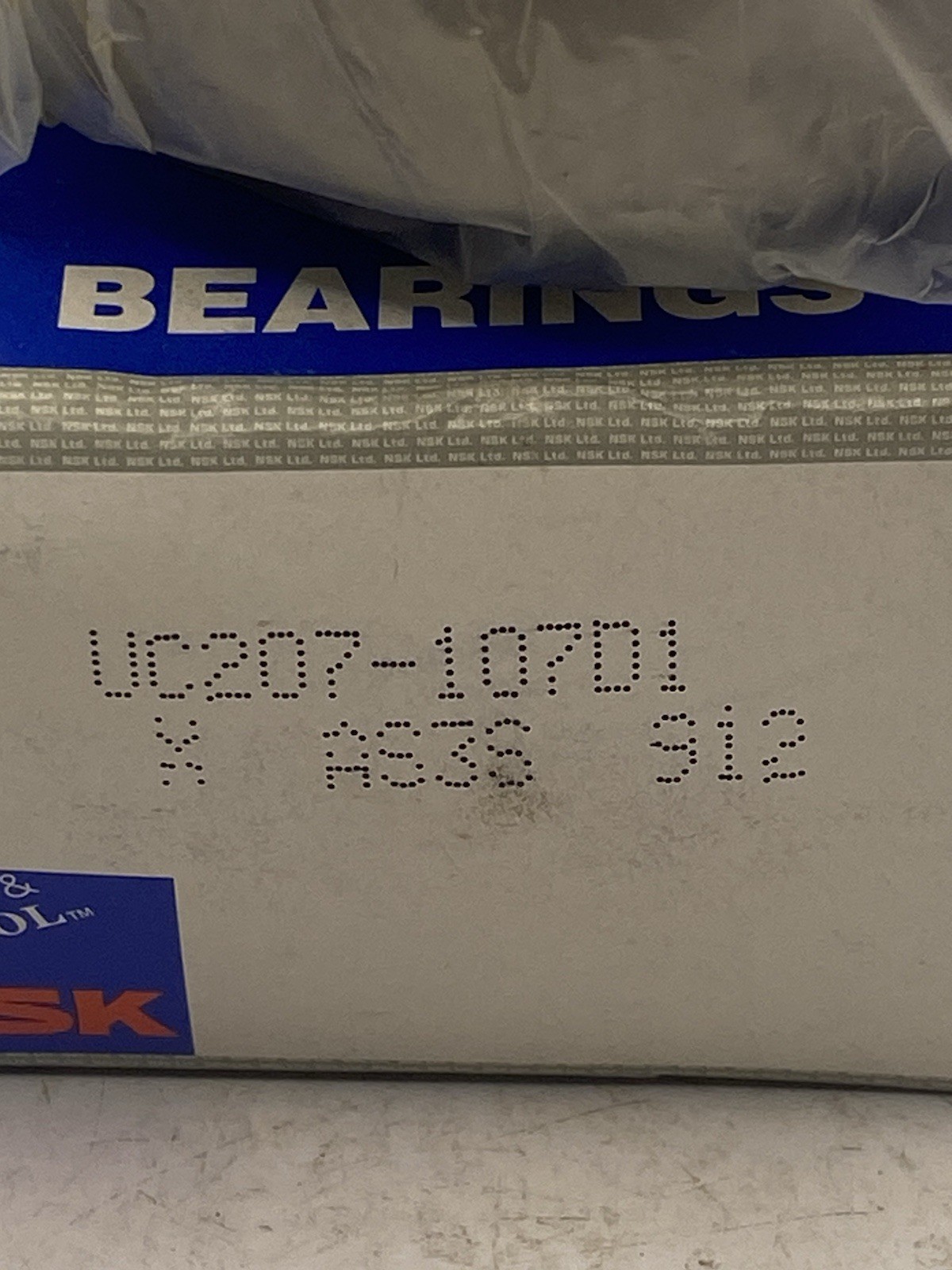 NSK Bearings UC207-106 Bearing Insert. NIB