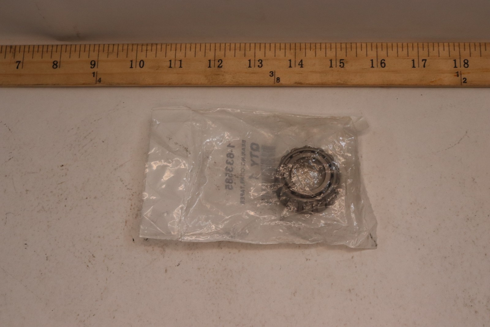 Tapered Roller Bearing Set 1-633585