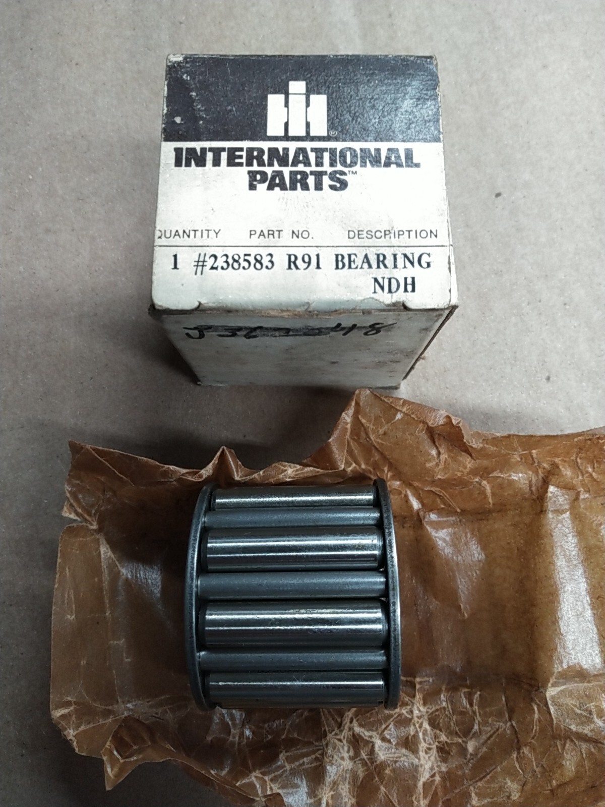 NDH 18E10 Journal Idler Bearing International 238583R91