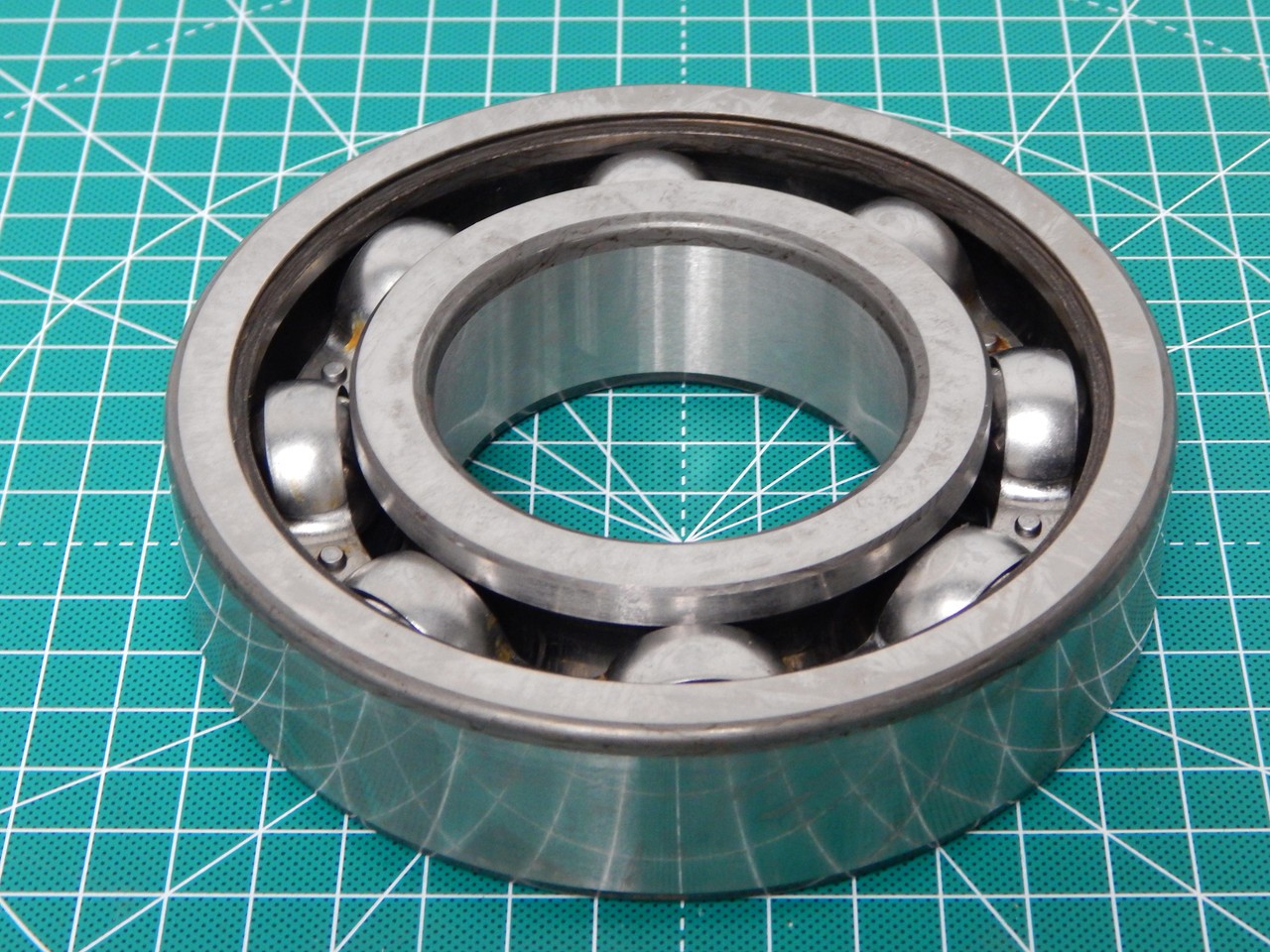 SKF 6315-2Z/C3 RADIAL/DEEP GROOVE BALL BEARING M1798