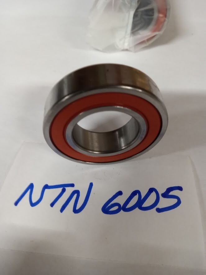 Sleeve of (10) 6005 NTN BEARINGS, NOS