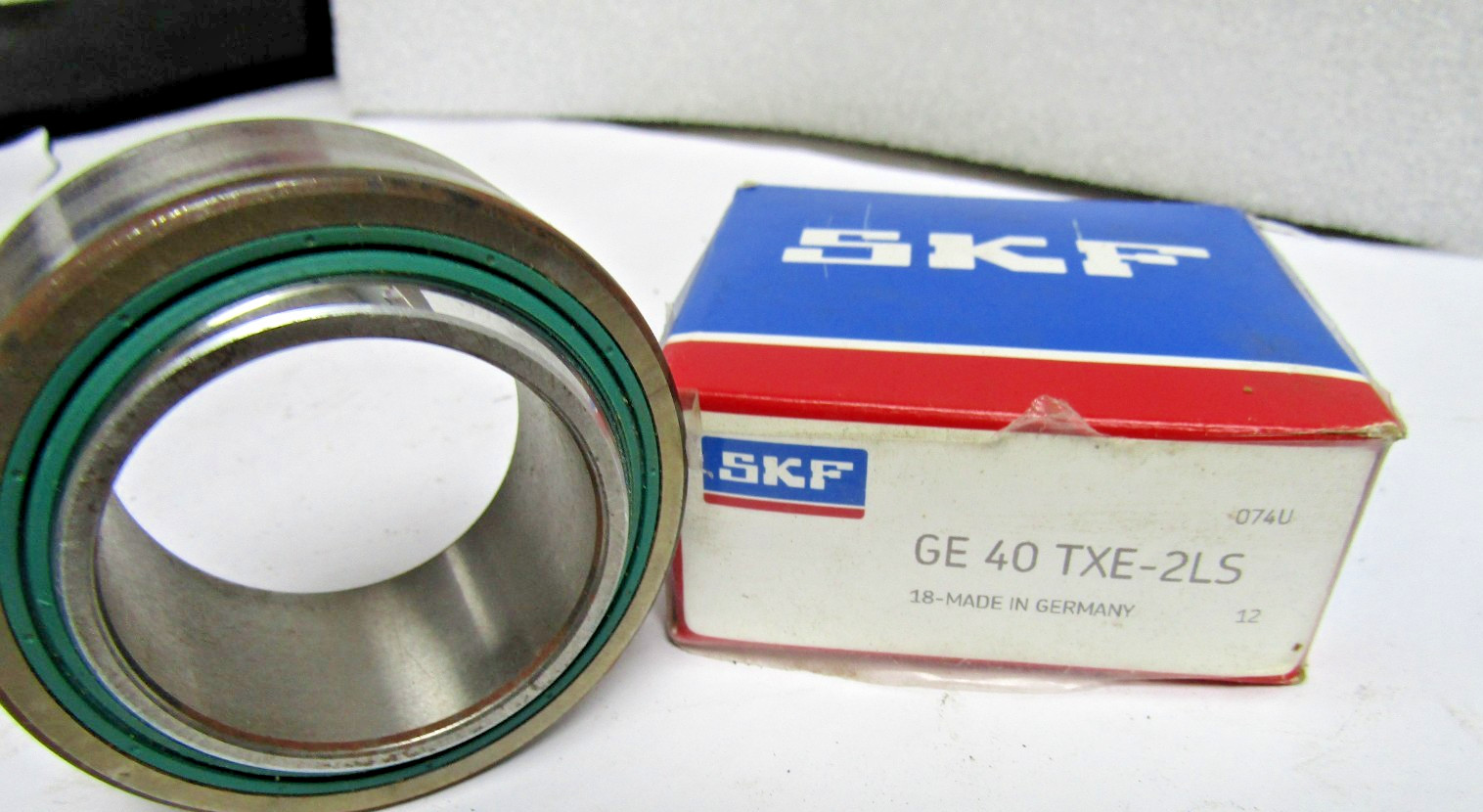 ✌️NEW SKF GE 40 TXE-2LS SPHERICAL PLAIN BEARING 40 MM ID x 62MM OD x 22 MM WIDTH