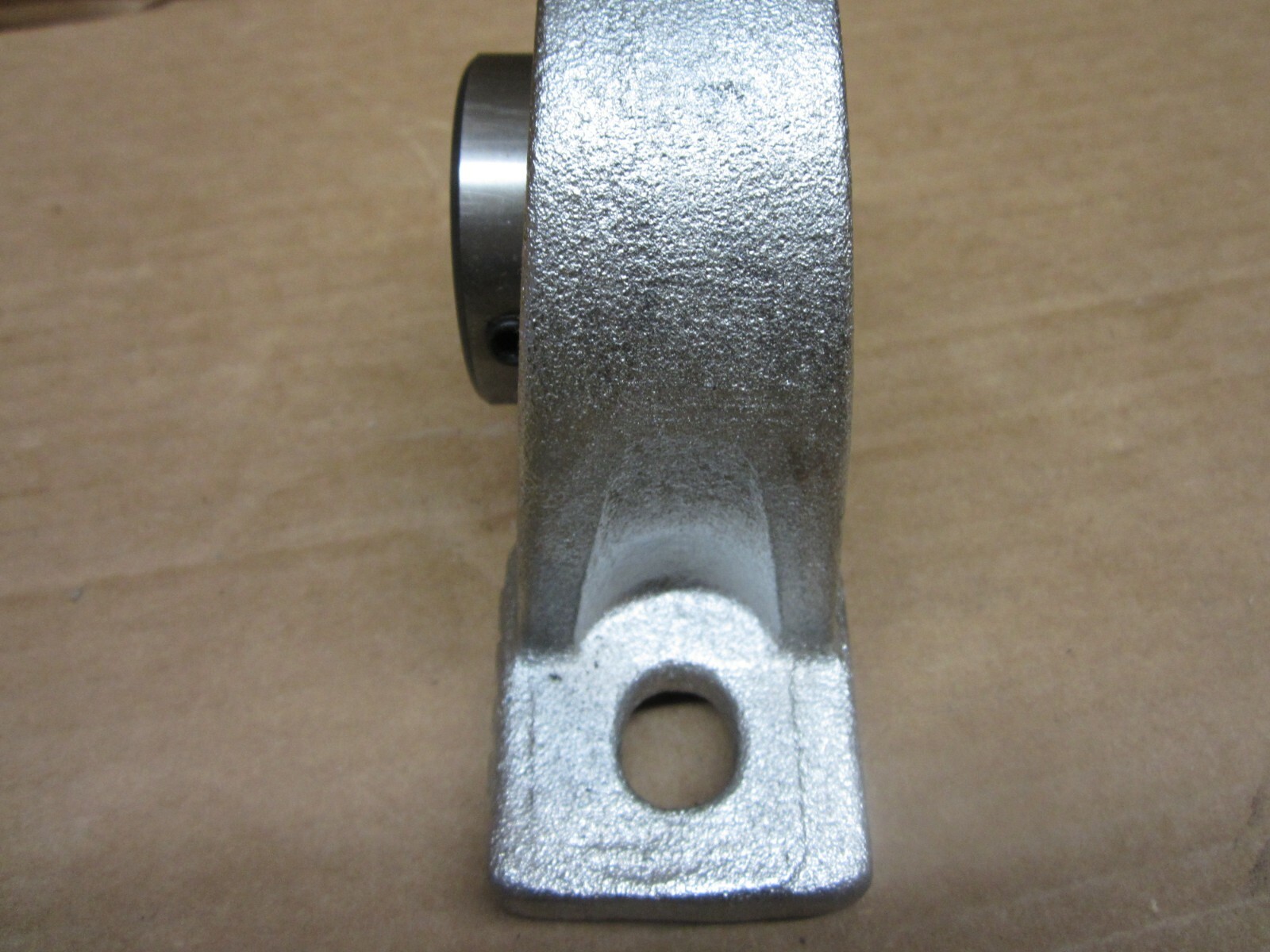 FYH UCP 208 PILLOW BLOCK BEARING