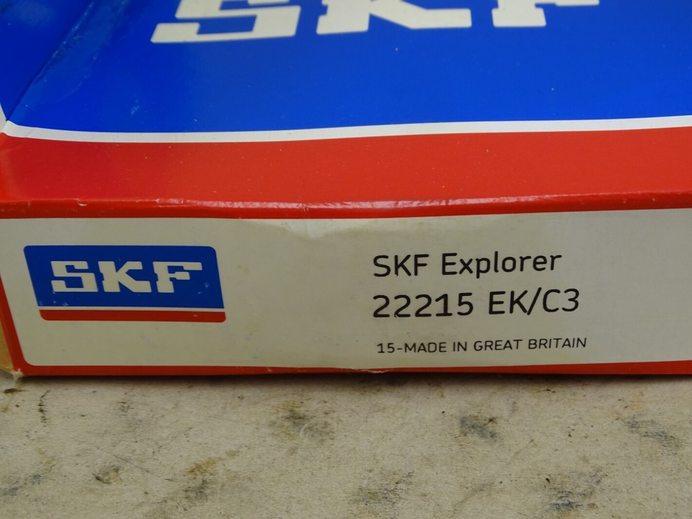 SKF Explorer Spherical Roller Bearing , 22215 EK/C3