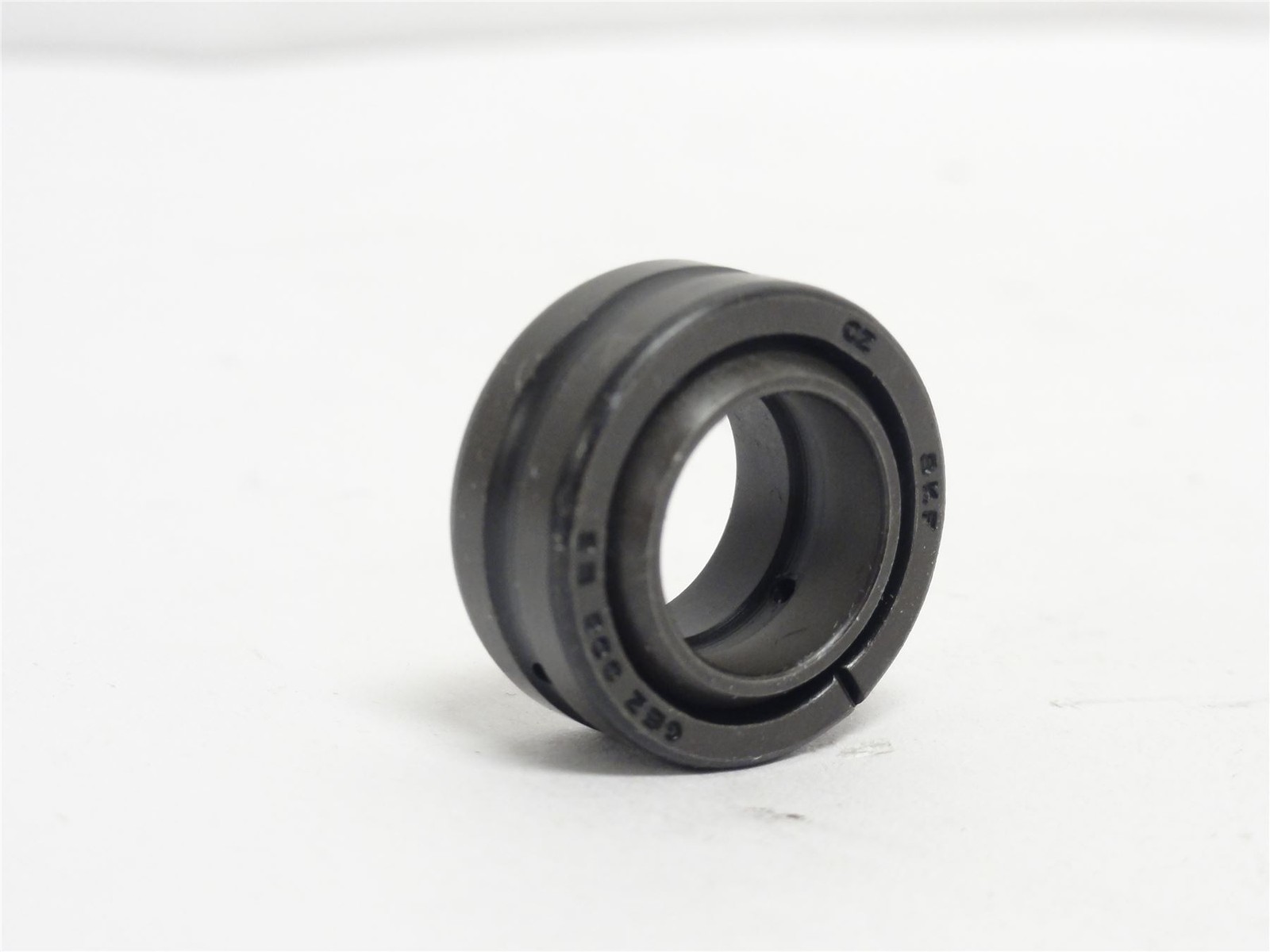 252584 New-No Box; SKF GEZ008ES Spherical Plain Bearing 1/2″ID x 7/8″OD