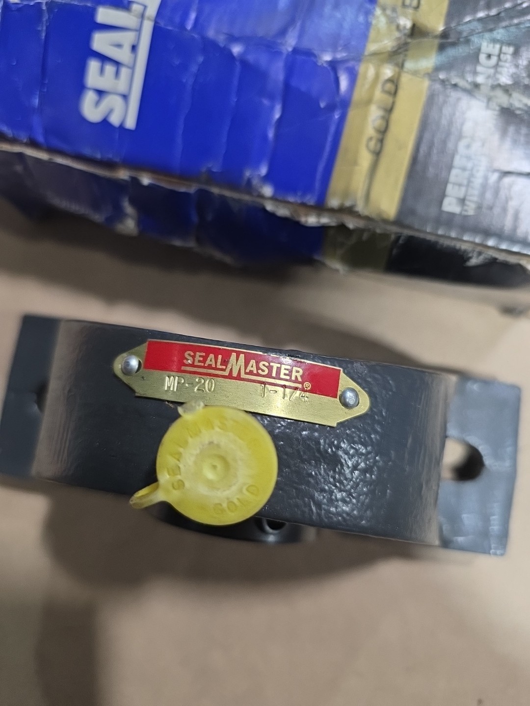 SEALMASTER MP-20 Set Screw GOLD LINE BEARINGS 1-1/4″