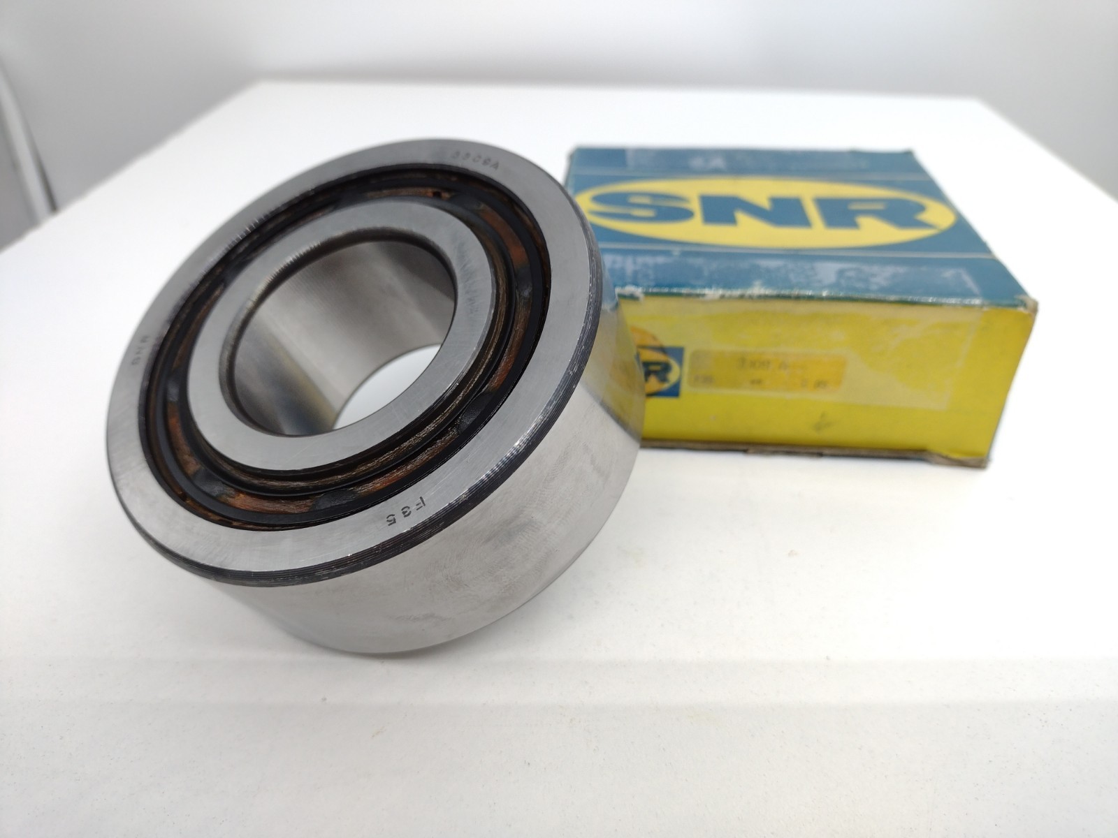 *** SNR 3309A Double Row Angular Contact Ball Bearing 45 mm Bore