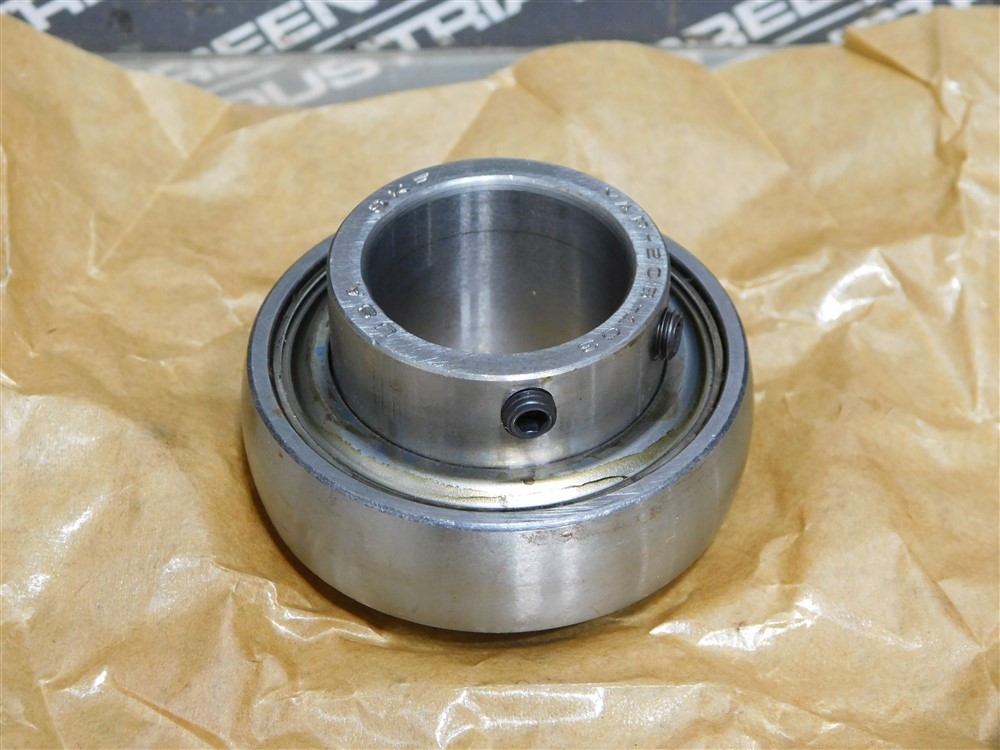 NEW SKF YAR 206-103 Insert Ball Bearing 1.1875 in Bore 1-3/16 in