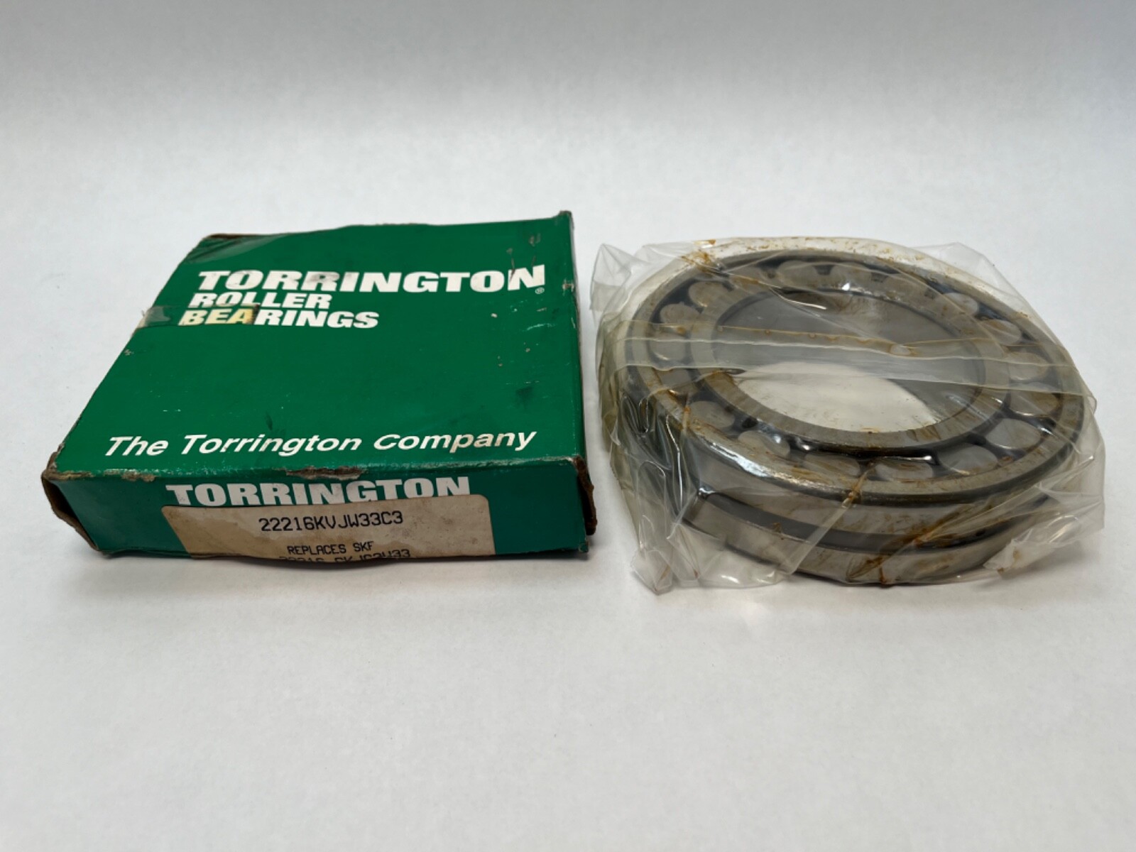 Torrington 22216KVJW33C3 Spherical Bearing 80x140x3 mm 22216 K VJ W33 C3 Italy