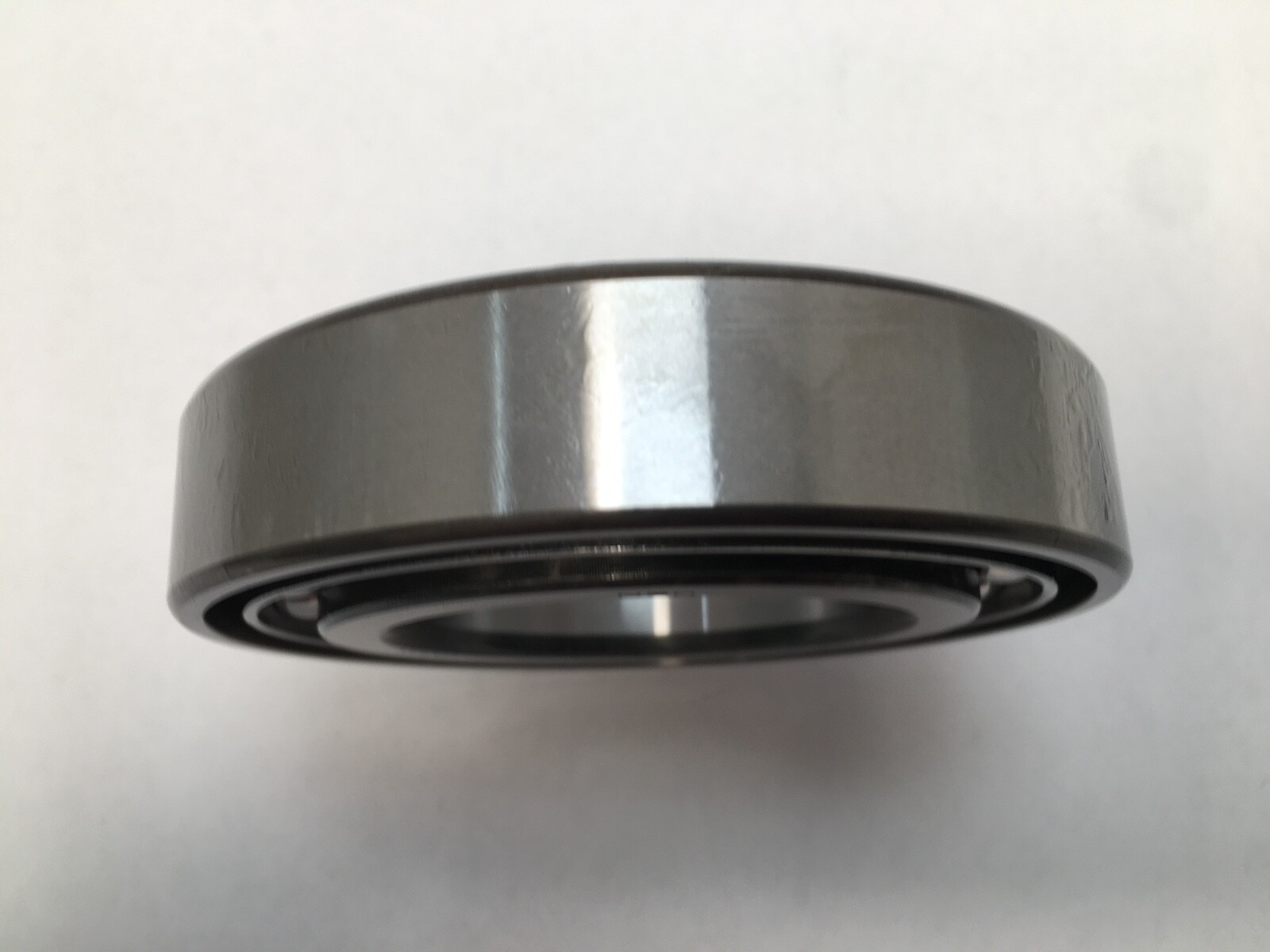 NSK 7211BWG Angular Contact Bearing 55x110x21 mm 7211 BWG 7211B Japan