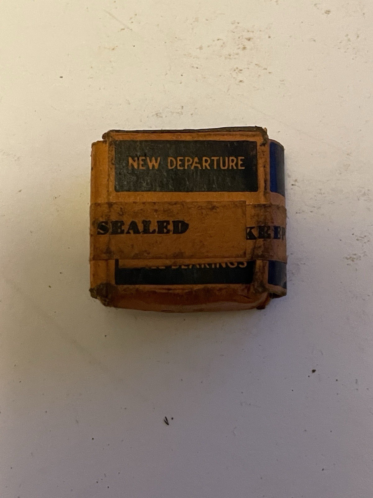 NOS Sealed – New Departure WC87008 Ball Bearing