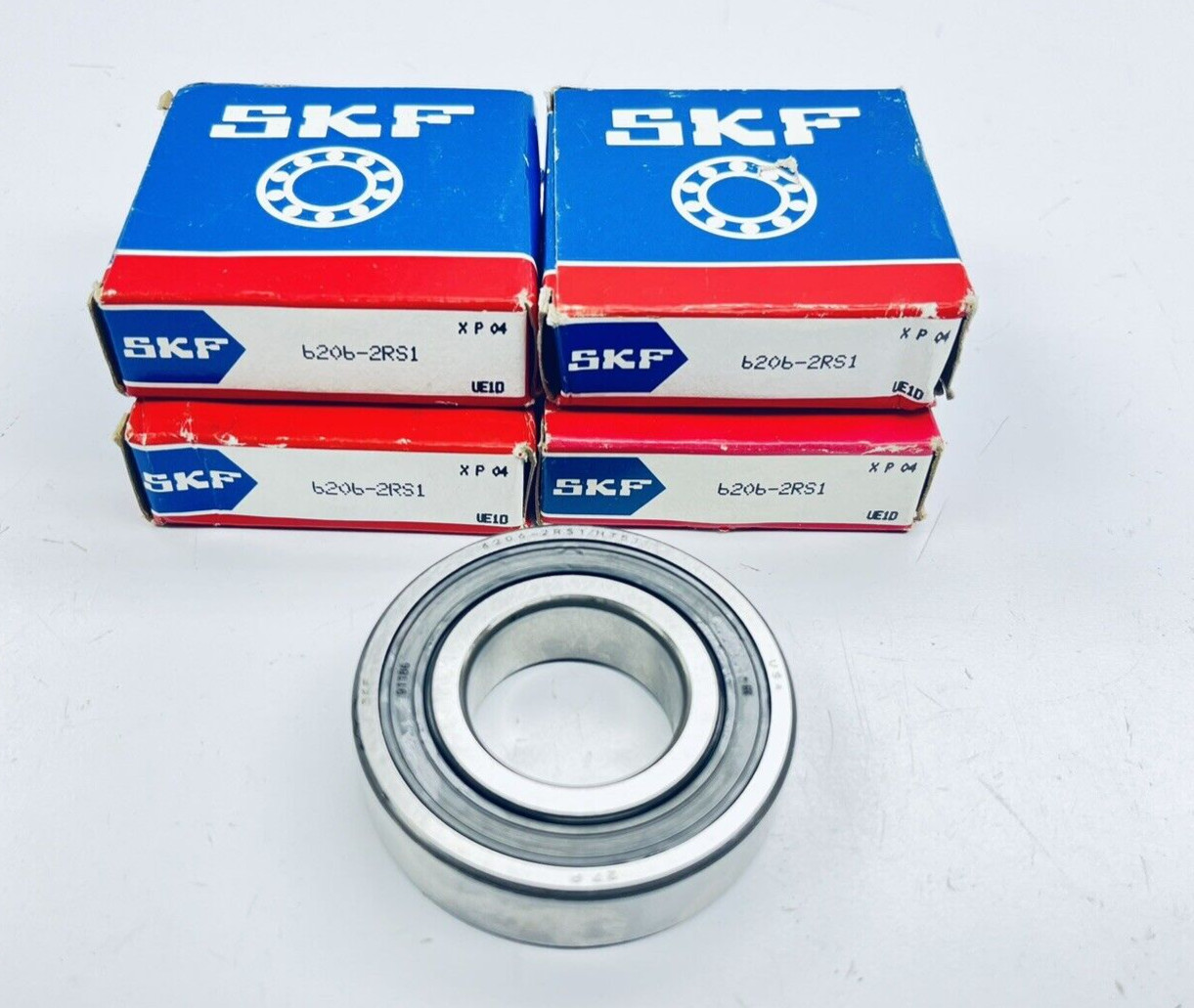 LOT OF 4 SKF 6206-2RS1 DEEP GROOVE BALL BEARING 30mmID 62mmOD 16mmWIDE