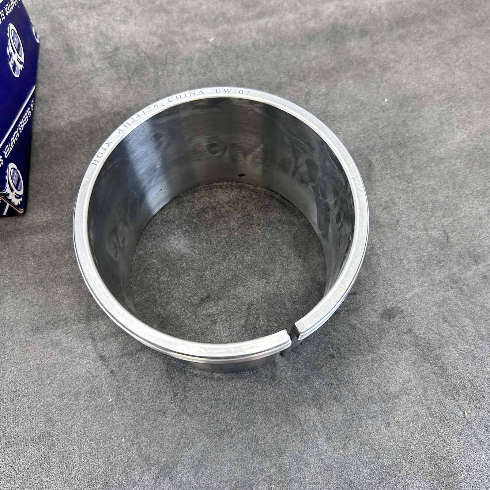 AH24126 New Bearing Steel for SKF AH 24126 Return Sleeve Free Shipping