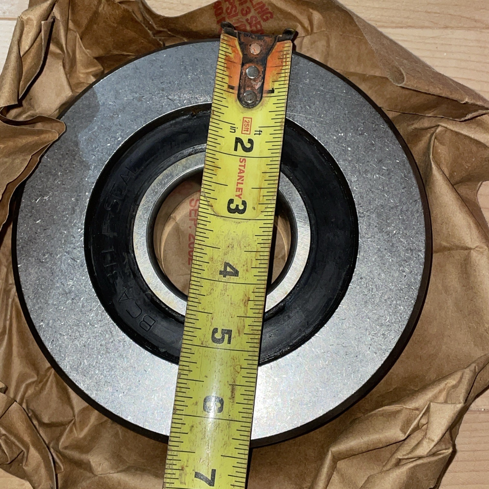 Kalmar 74832744 mast guide bearing, made in Japan ( BCA 311 F-Seal in box ) New