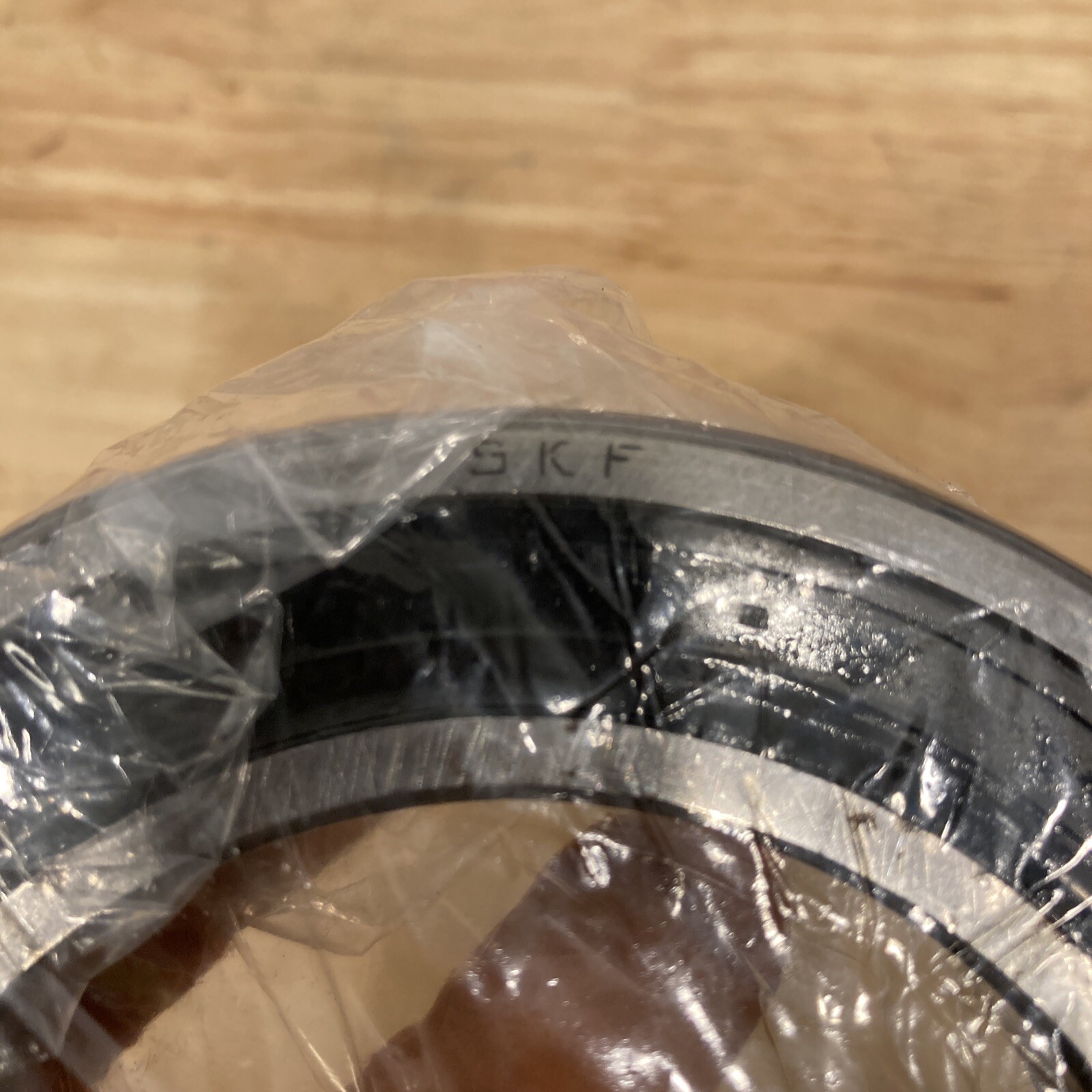 6016-2RS1 SKF Single Row Ball Bearing (box Says 116-DD, Bearing Says 6016-2RS1)