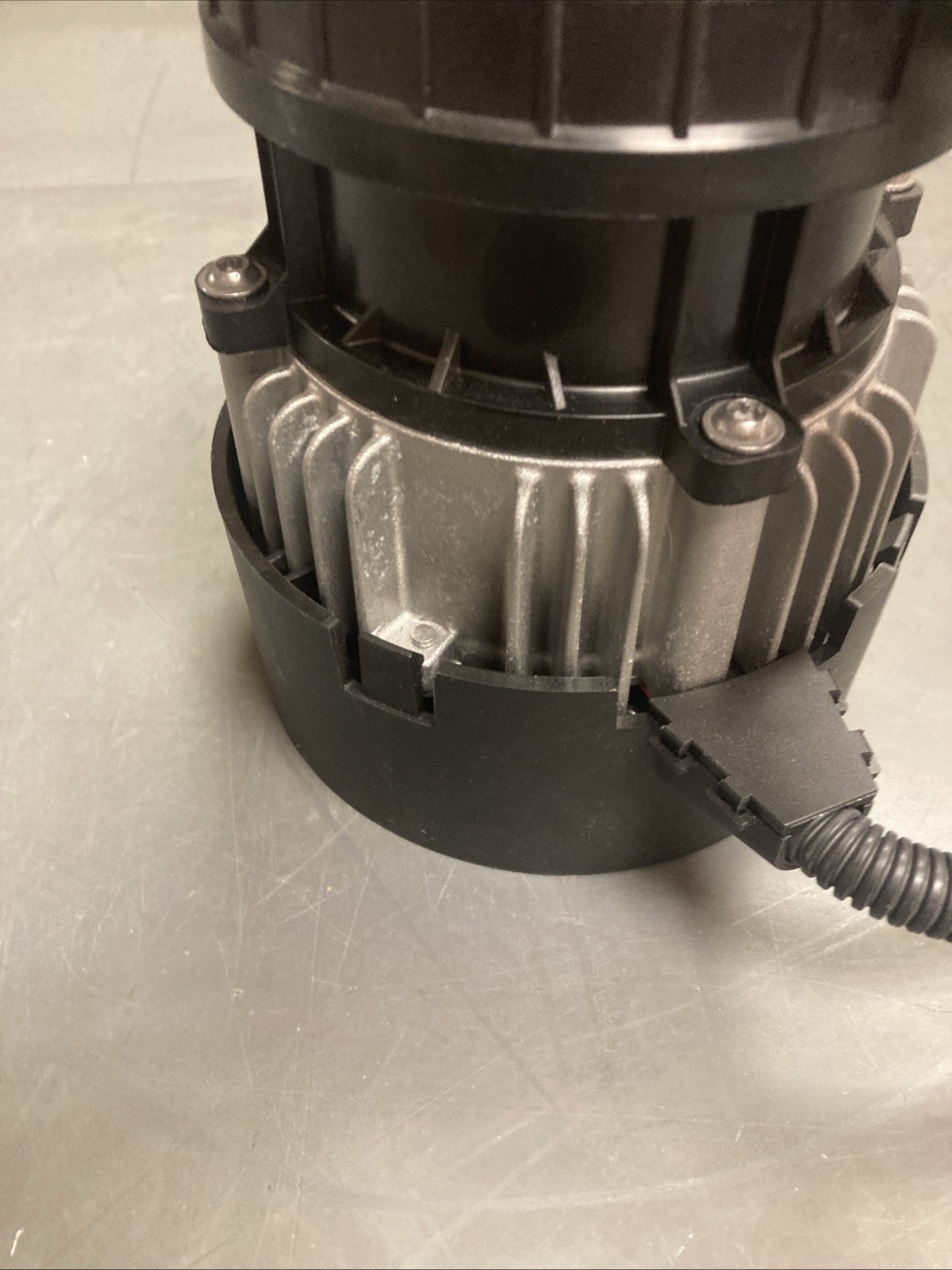 VALEO Water Pump SPUMP 260 CAN 05 11123525B | U.S.A. SELLER | USED…???