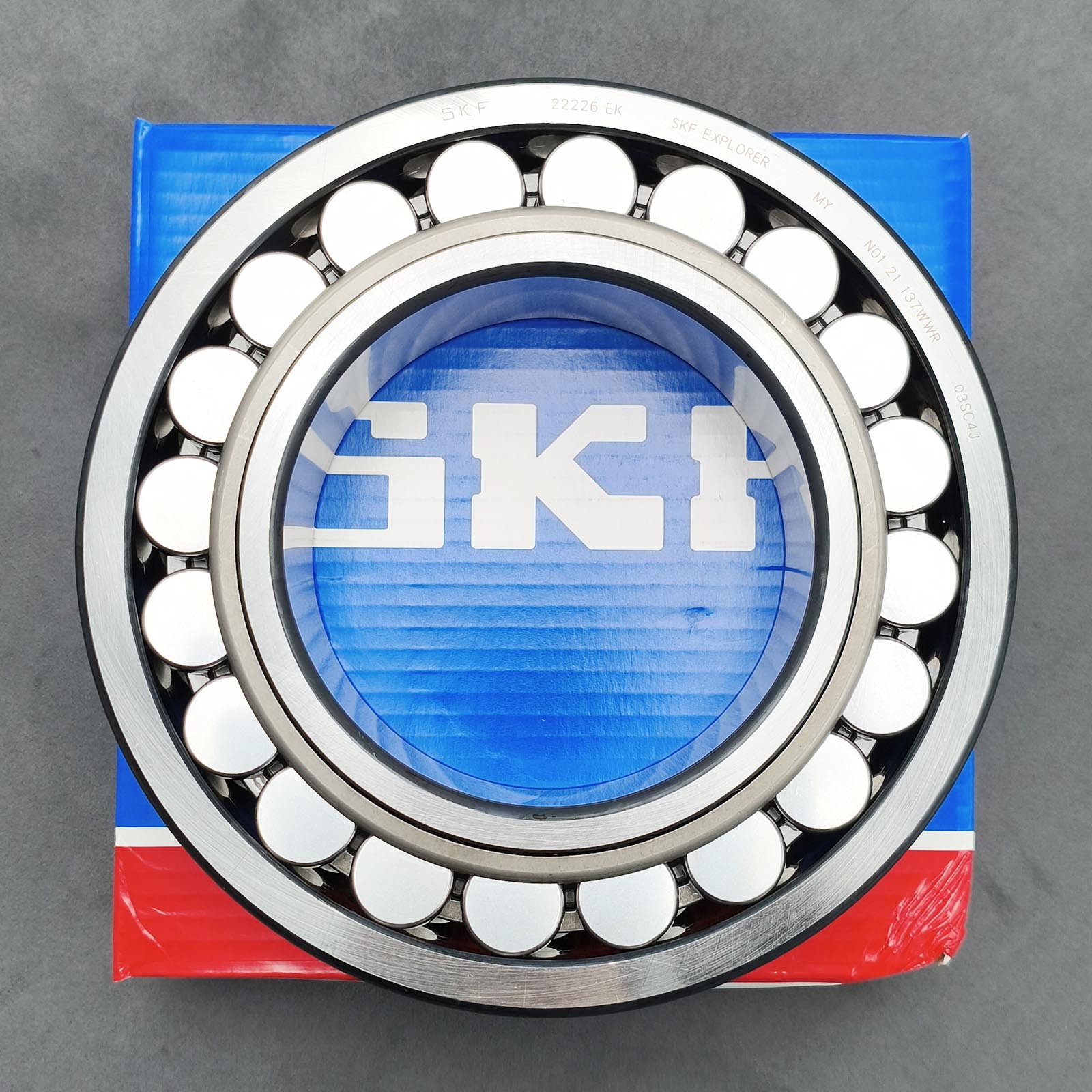 New Spherical Roller Bearing for SKF 22226 EK