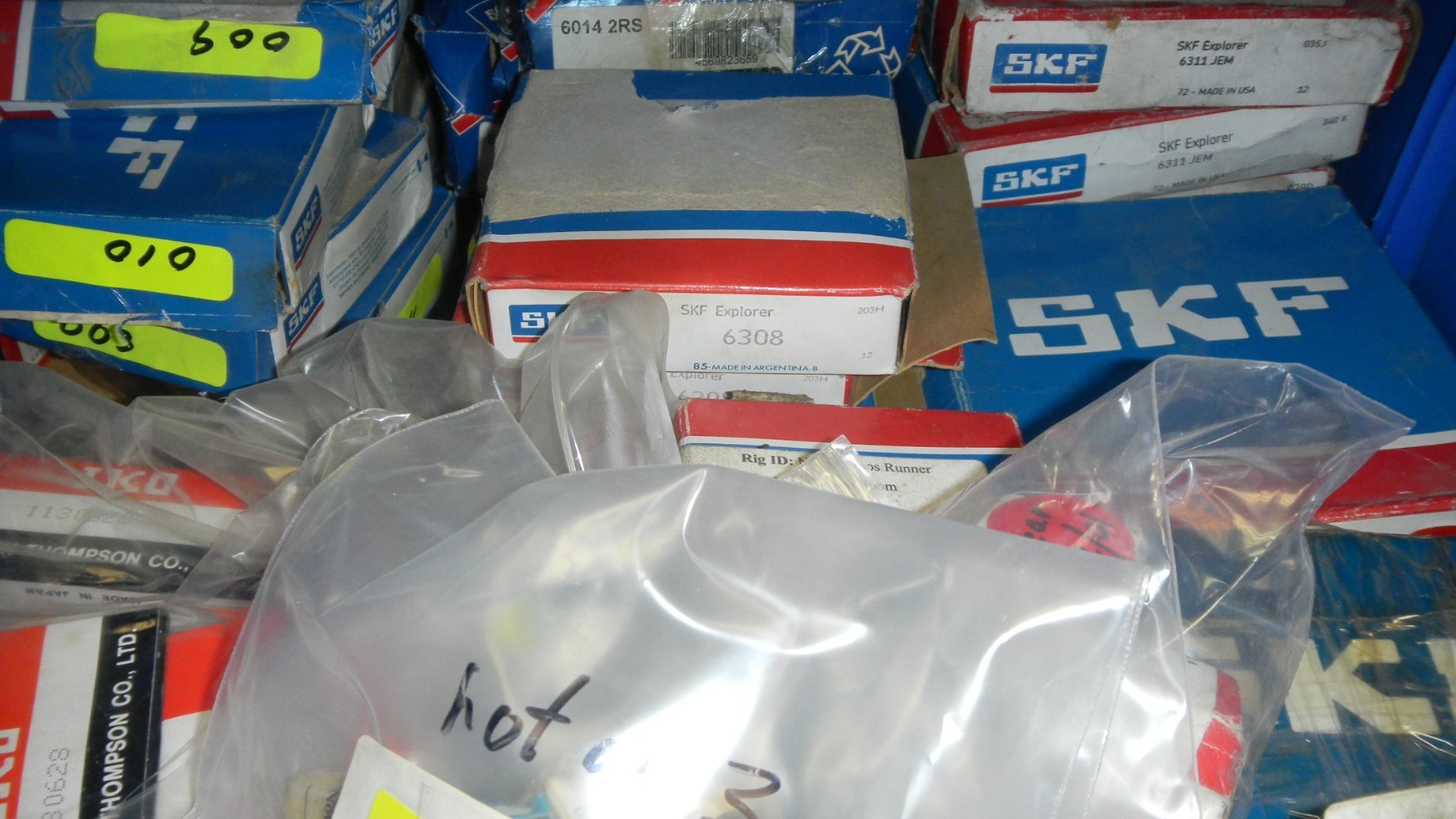 ASSORTMENT OF BEARINGS, SKF, NTN, TIMKIN, IKO LOT/53