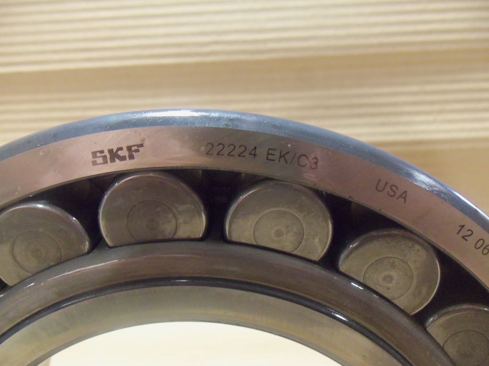 New SKF 22224 EK/C3 Spherical Roller Bearing