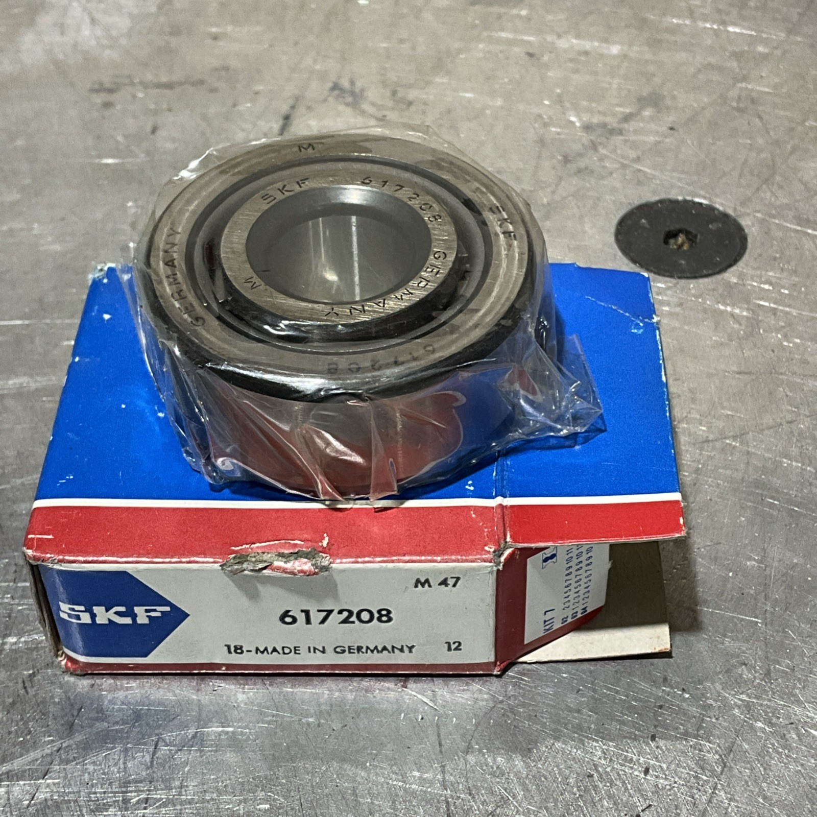 617208 SKF 17 x 47 x 18 mm CYL. ROLL. SINGLE ROW NOS