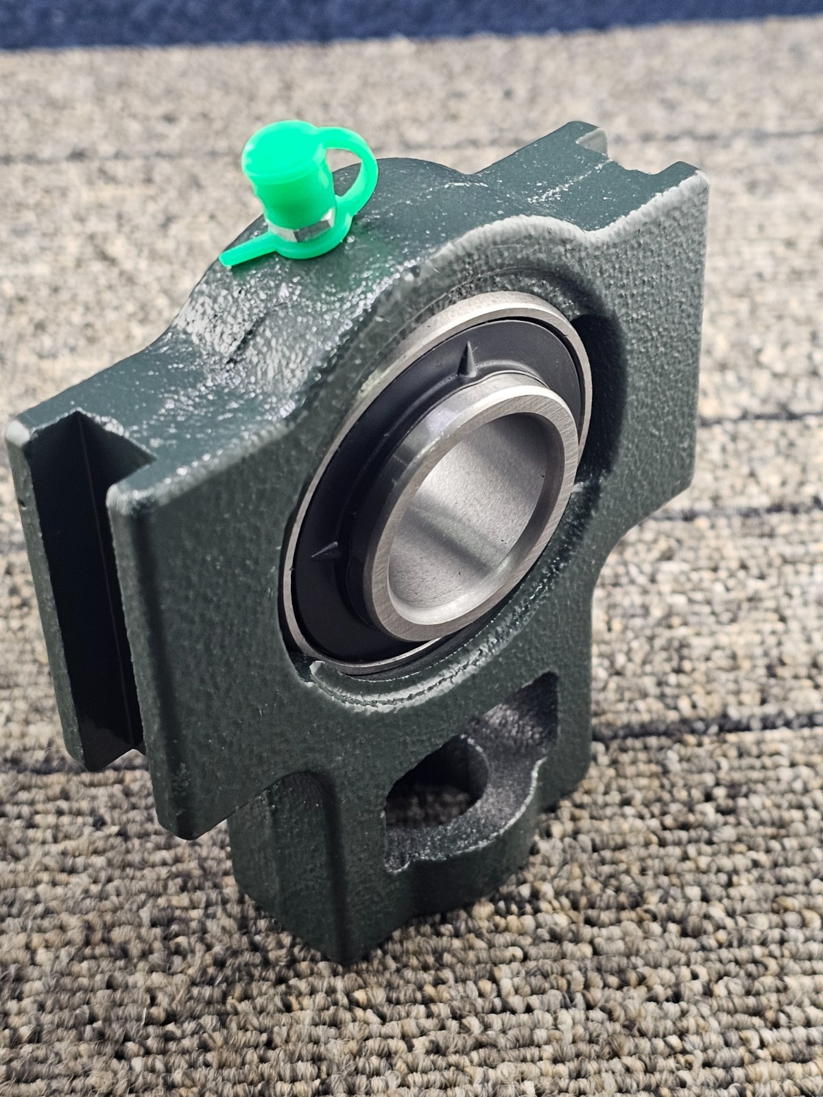 (QTY 2) UCT205-16 1″ Bore Pillow Block Take-Up Mounted Ball Bearing