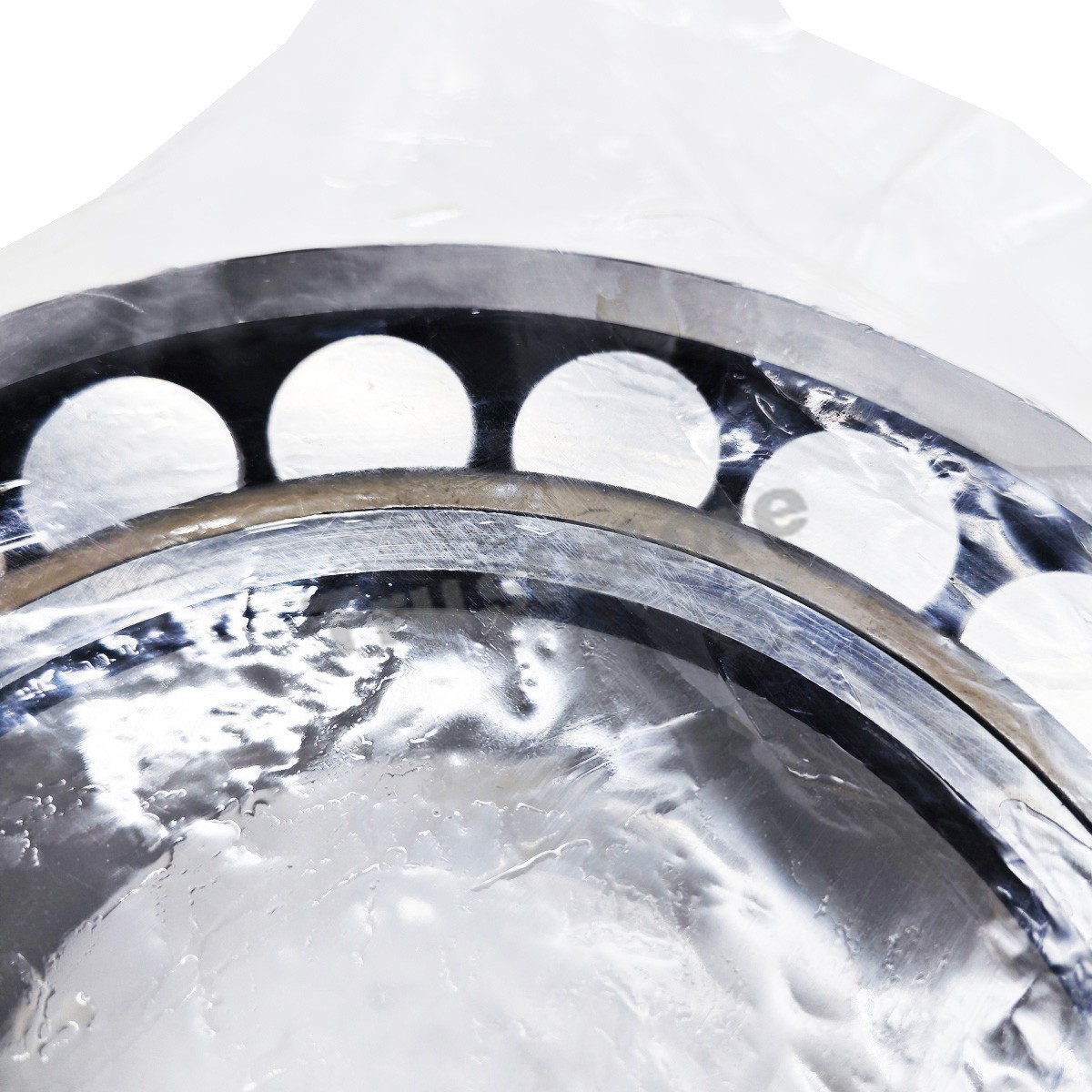 NEW Spherical Roller Bearing 22226 EK/C3 for SKF 130x 230x 64mm
