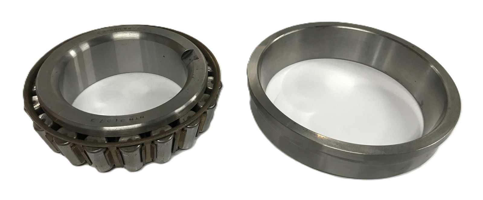 NTN Tapered Roller Bearing Cone with Flanged Cup X2-580W2/572B-PXI NOS