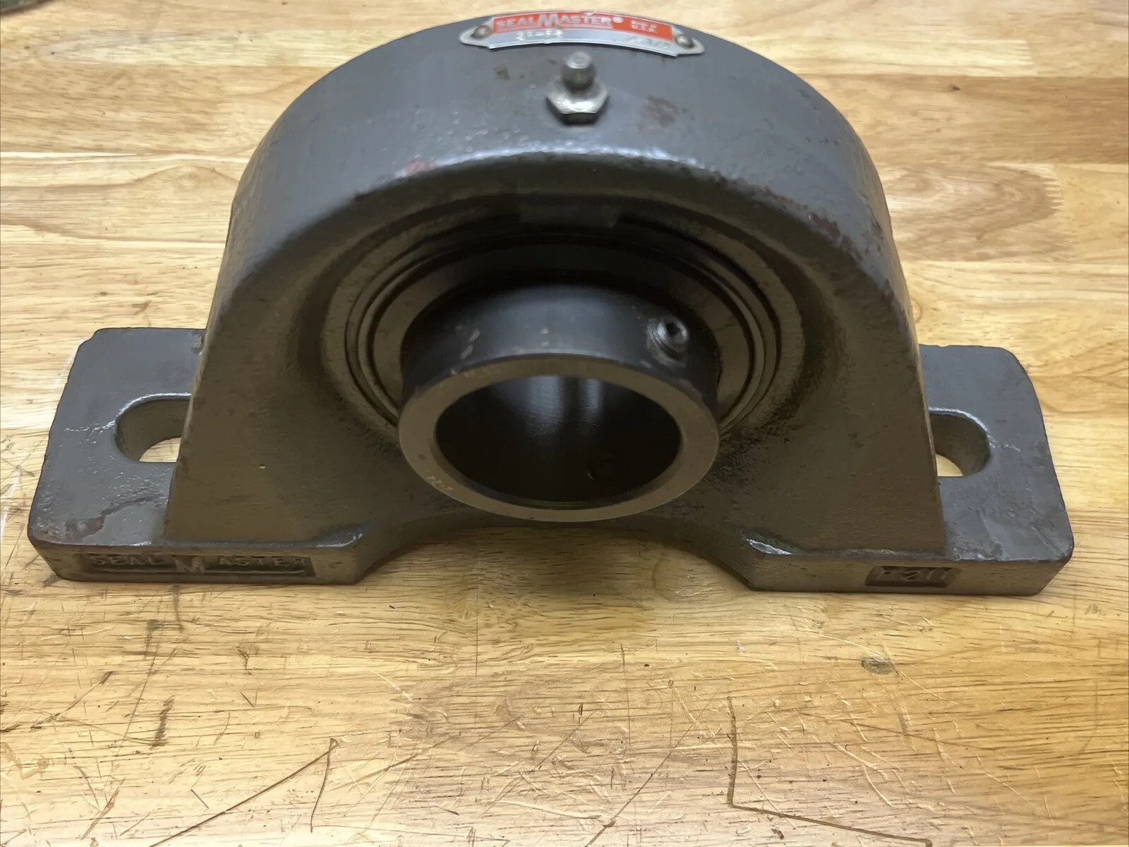 SEALMASTER SP-36 , NEW PILLOW BLOCK BEARING, BORE: 2-1/4″