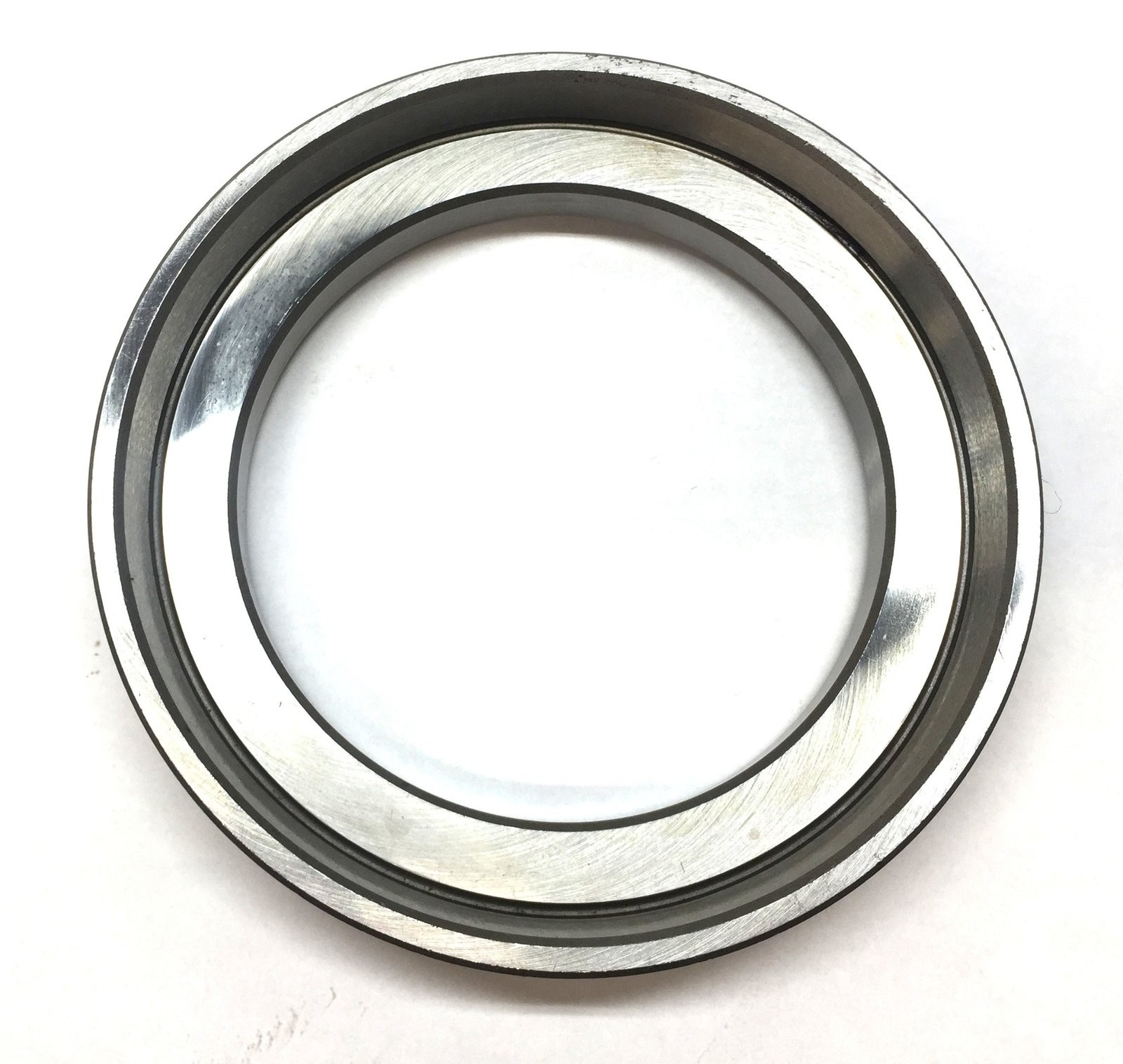 NH Roller Bearing Outer Race Cup RY405B (11-52W) NOS