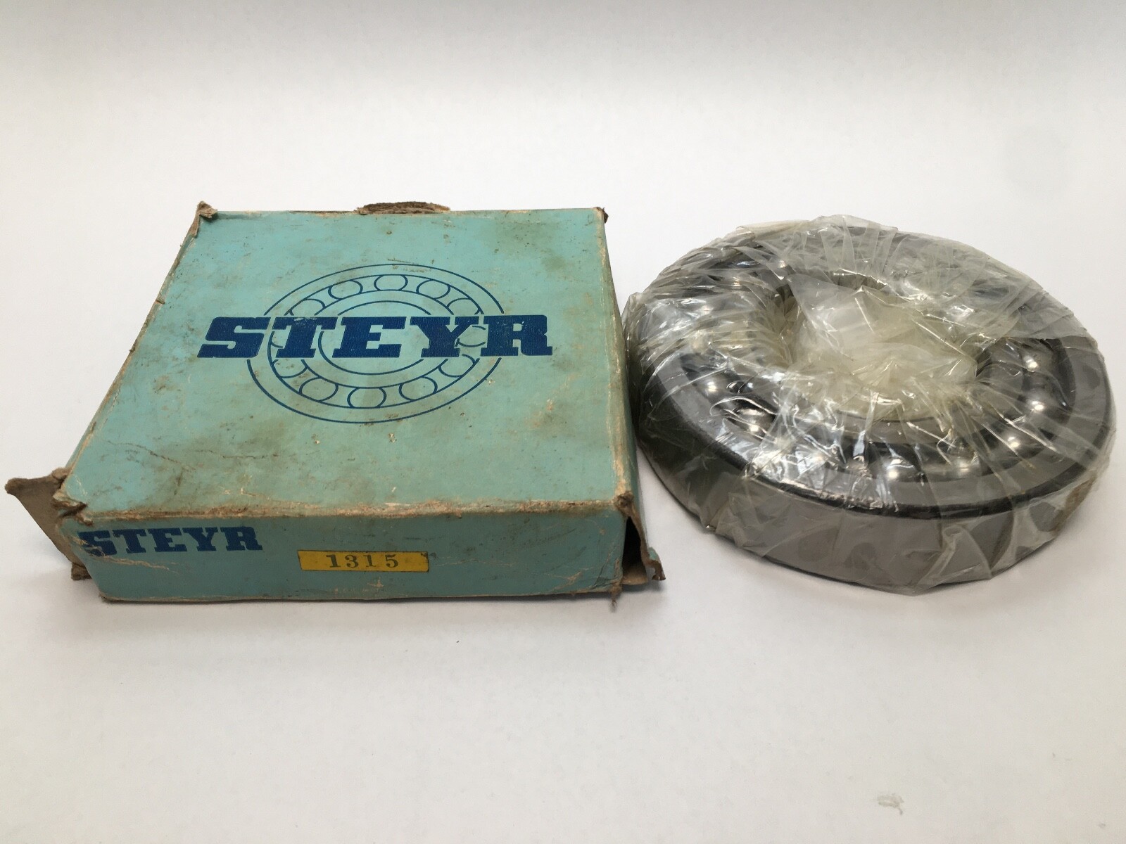 Steyr 1315 Self Aligning Bearing 75x160x37 mm