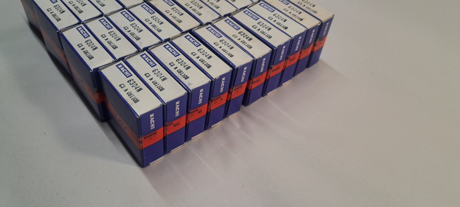 40 x NACHI 6304 C3 DEEP GROOVE BALL BEARING, OPEN TYPE, NO SEALS 20x52x15 mm