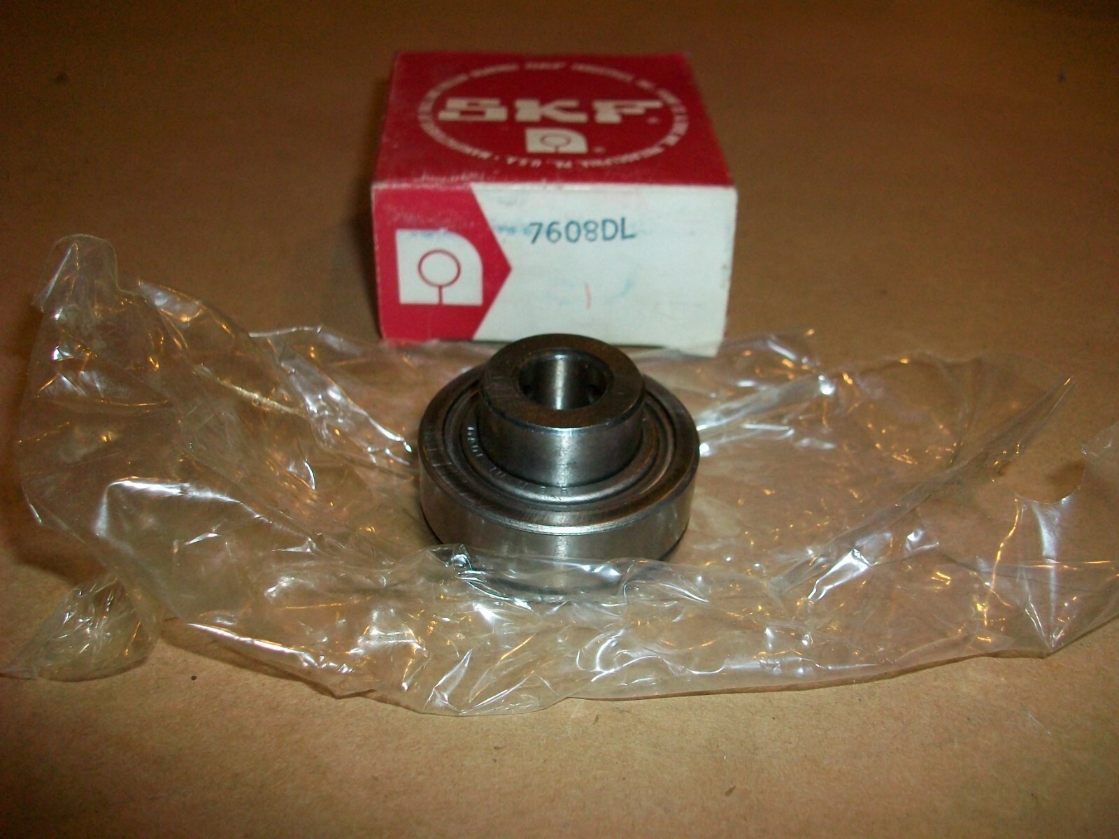SKF / Nice 7608 DL Bearing Insert 12.70 MM X 25.63 MM X 15.88 MM NEW