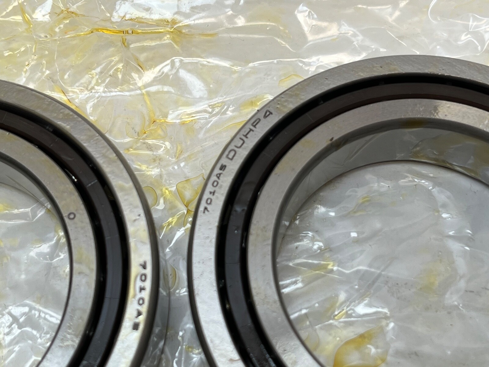 NSK 7010A5TYDUHP4 Bearing 7010E 7010-A5-TY-DUH-P4 50x80x16 mm 2 Pcs