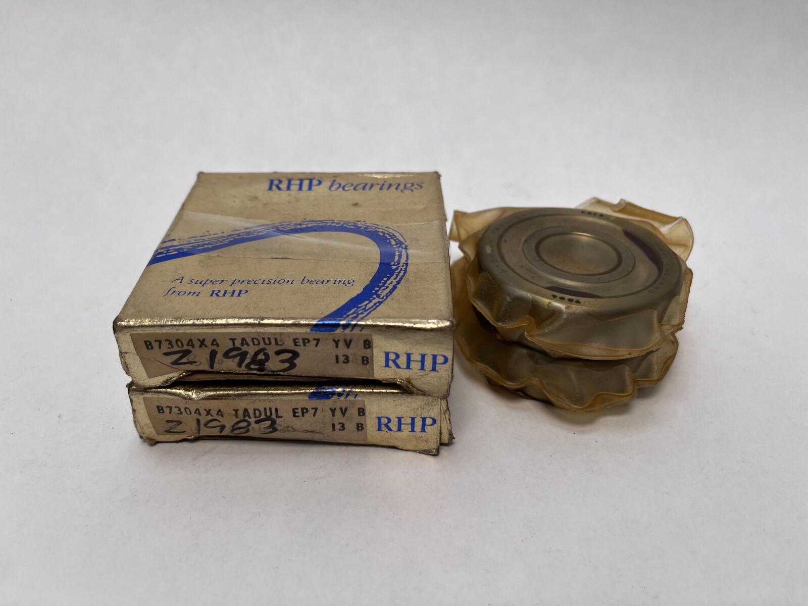 RHP 7304ATDULP4 Bearing 7304-A-T-DUL-P4 B7304X4TADULEP7 20x52x15 mm 2 Pcs