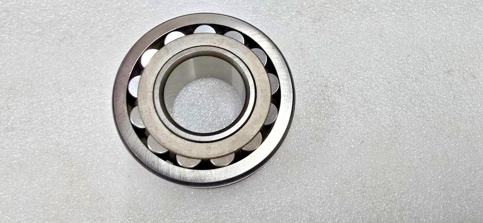 22308 E SPHERICAL ROLLER BEARING 40x90x33MM NEW OPEN SKF GT BRITAIN 22308E W33
