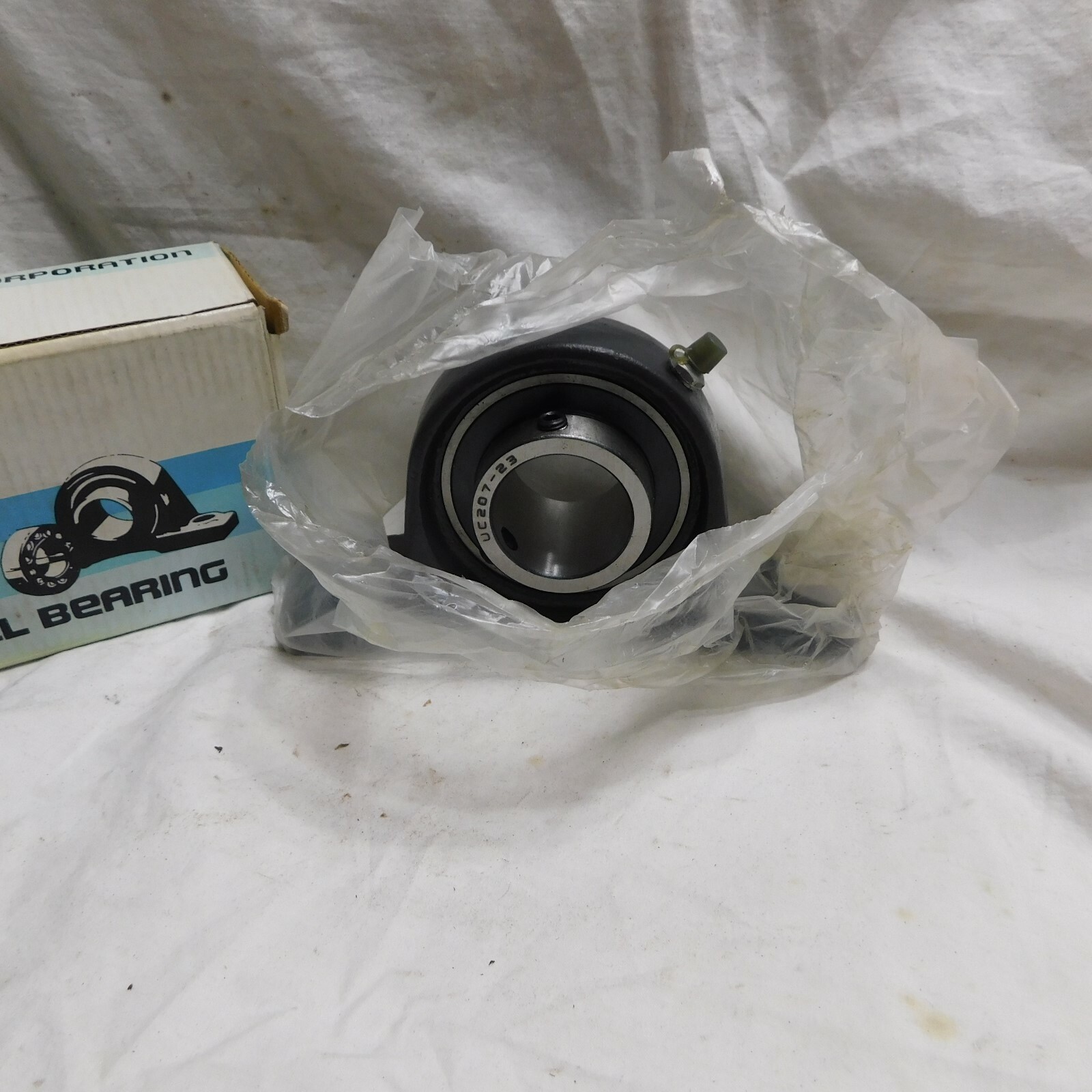 SST Pillow Block Ball Bearing UCP207-23