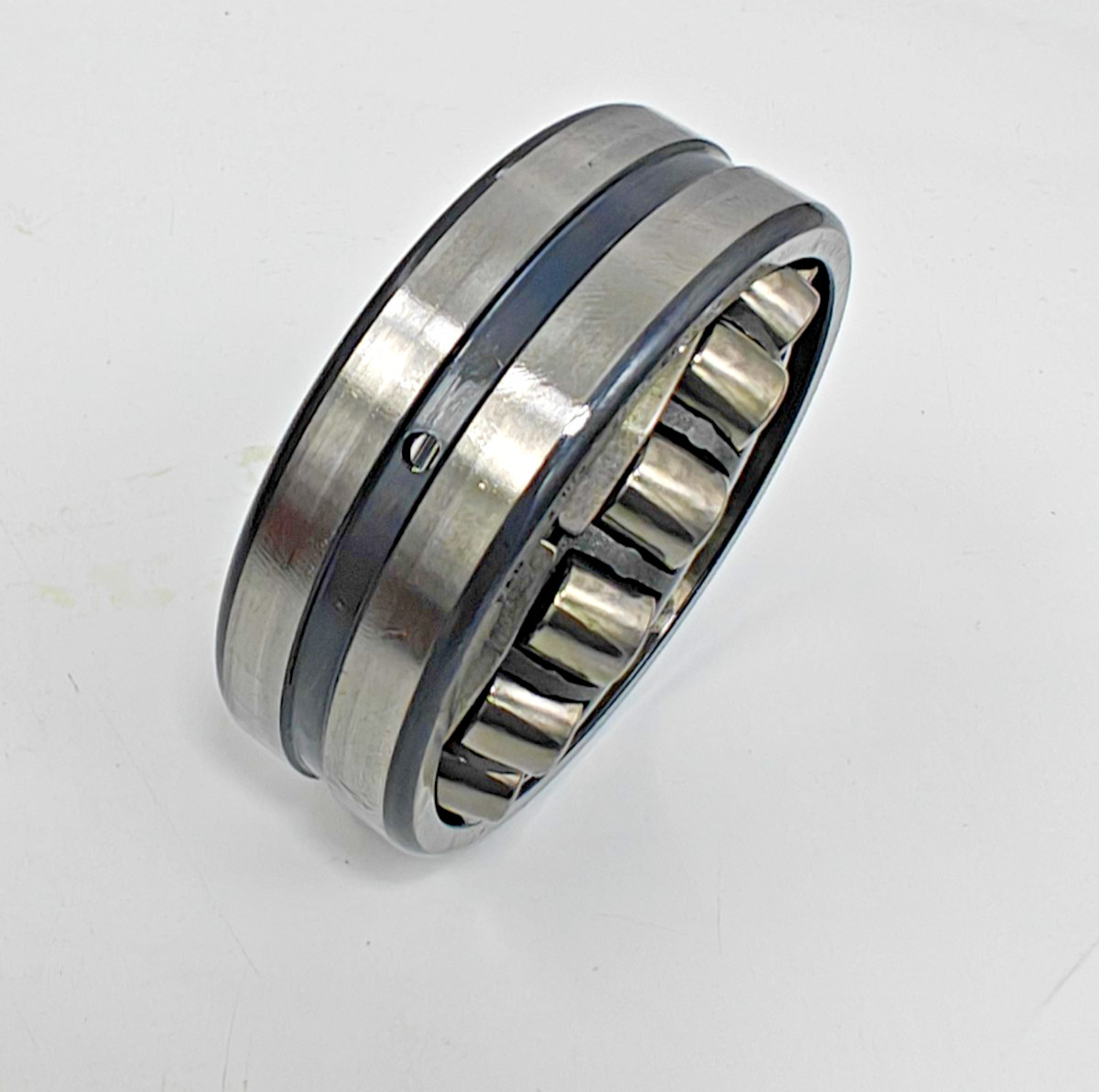 22207-E1-XL-C4 FAG X-Life Spherical Roller Bearing FAG 22207 C4, 35x72x23mm